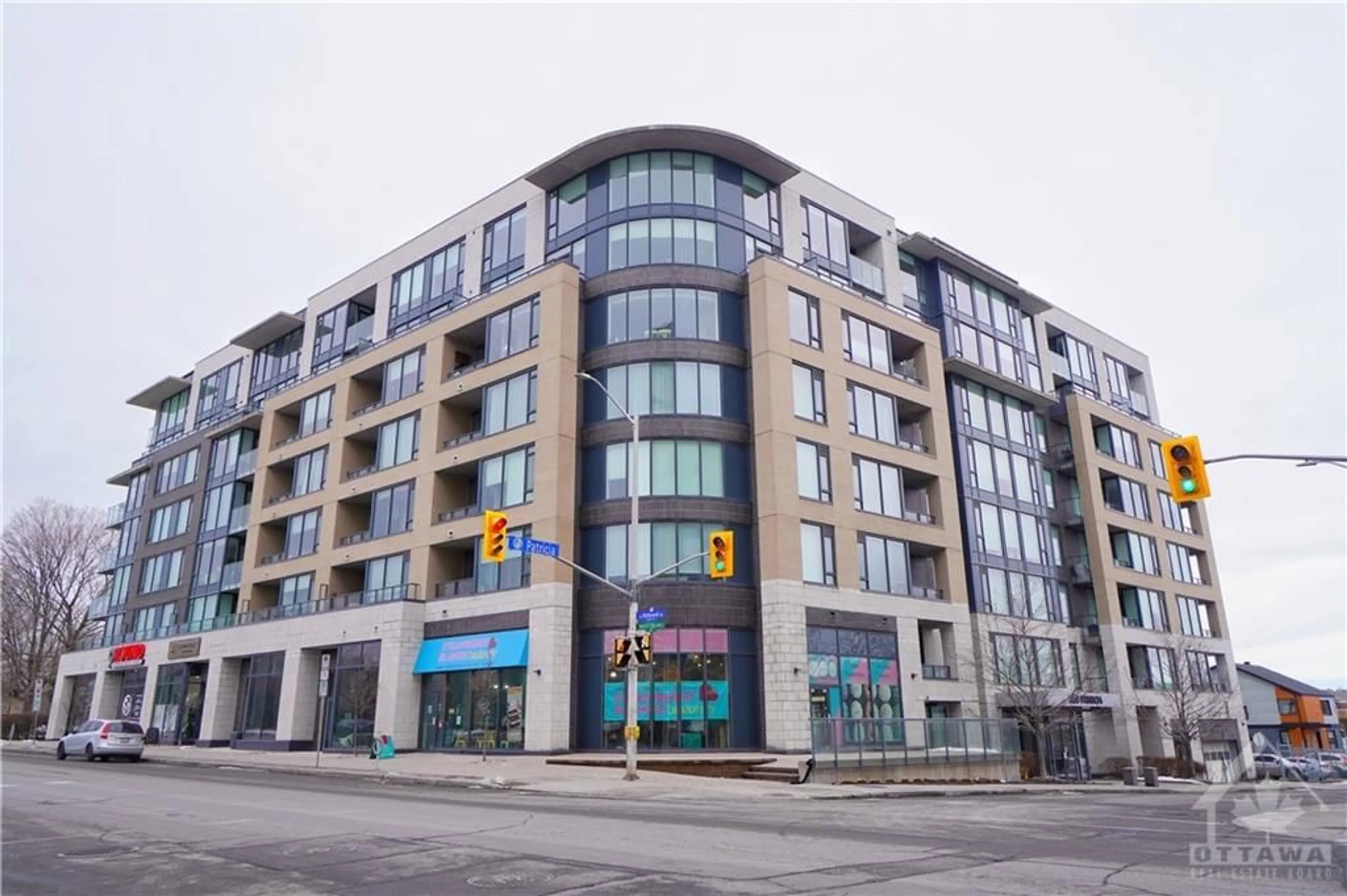 A pic from exterior of the house or condo for 360 PATRICIA Ave #509, Ottawa Ontario K1Z 0A8