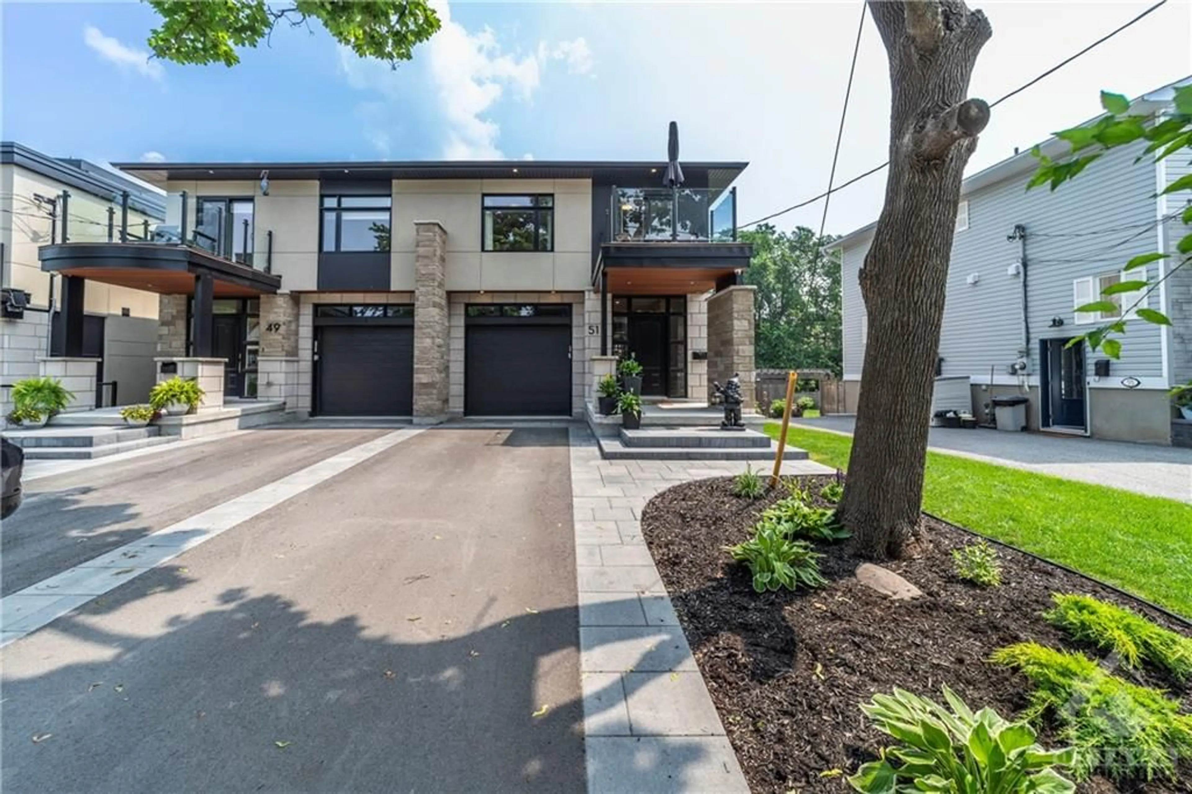 Frontside or backside of a home for 51 AYLEN Ave, Ottawa Ontario K2A 3P6