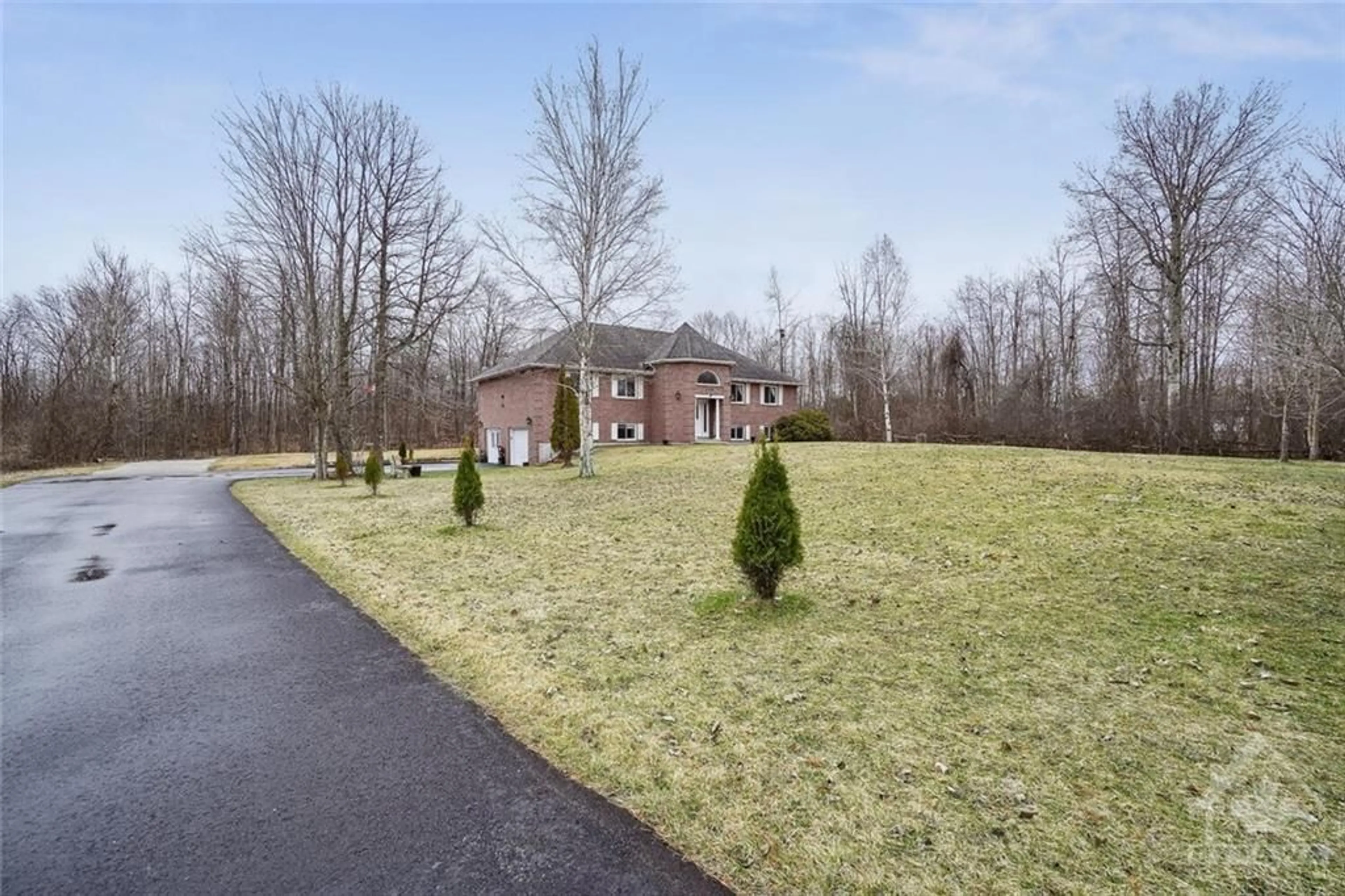Frontside or backside of a home for 259 GOLF CLUB Rd, Smiths Falls Ontario K7A 4S5