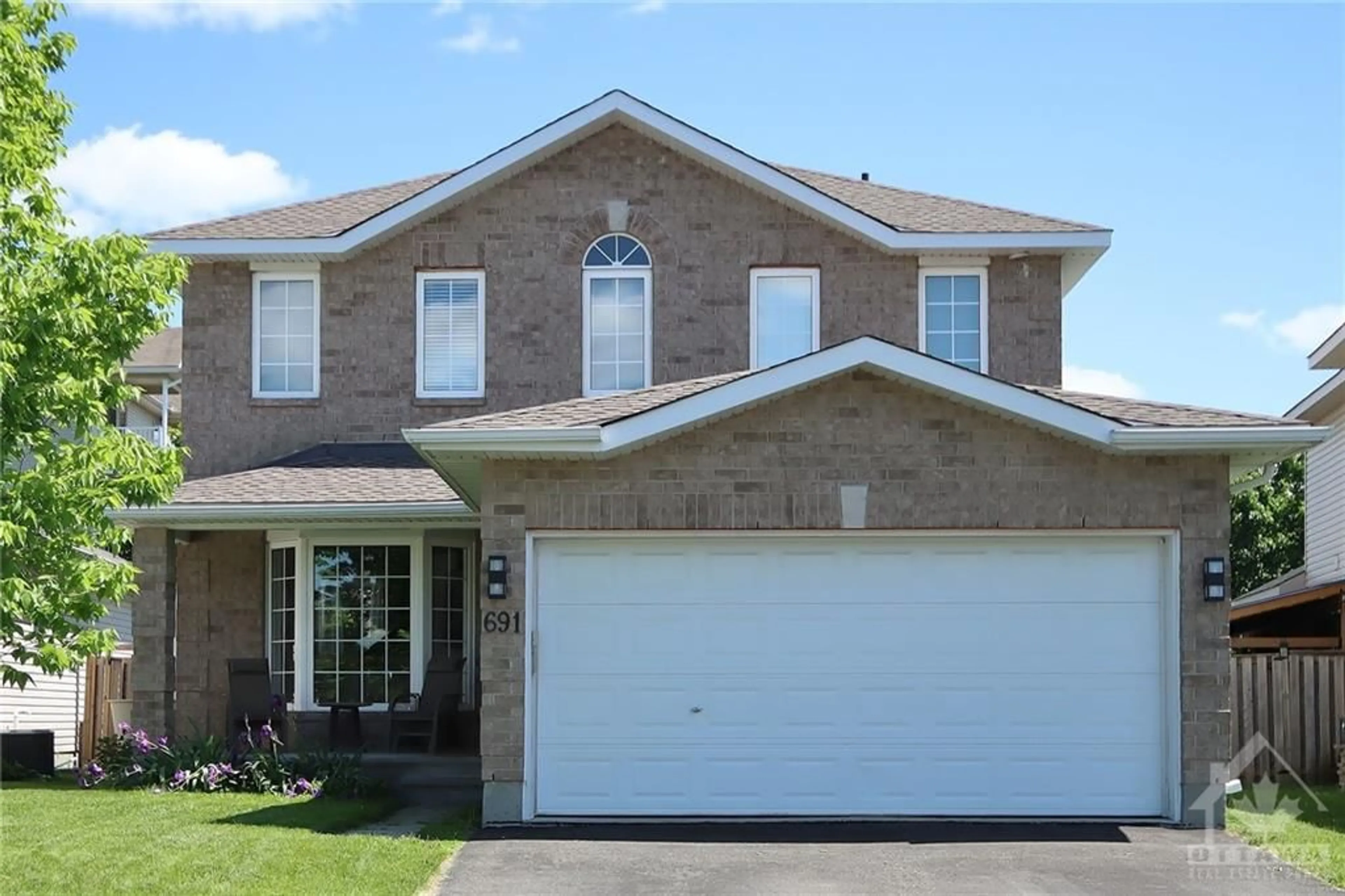 Home with brick exterior material for 691 VERMILLION Dr, Ottawa Ontario K1V 1W2