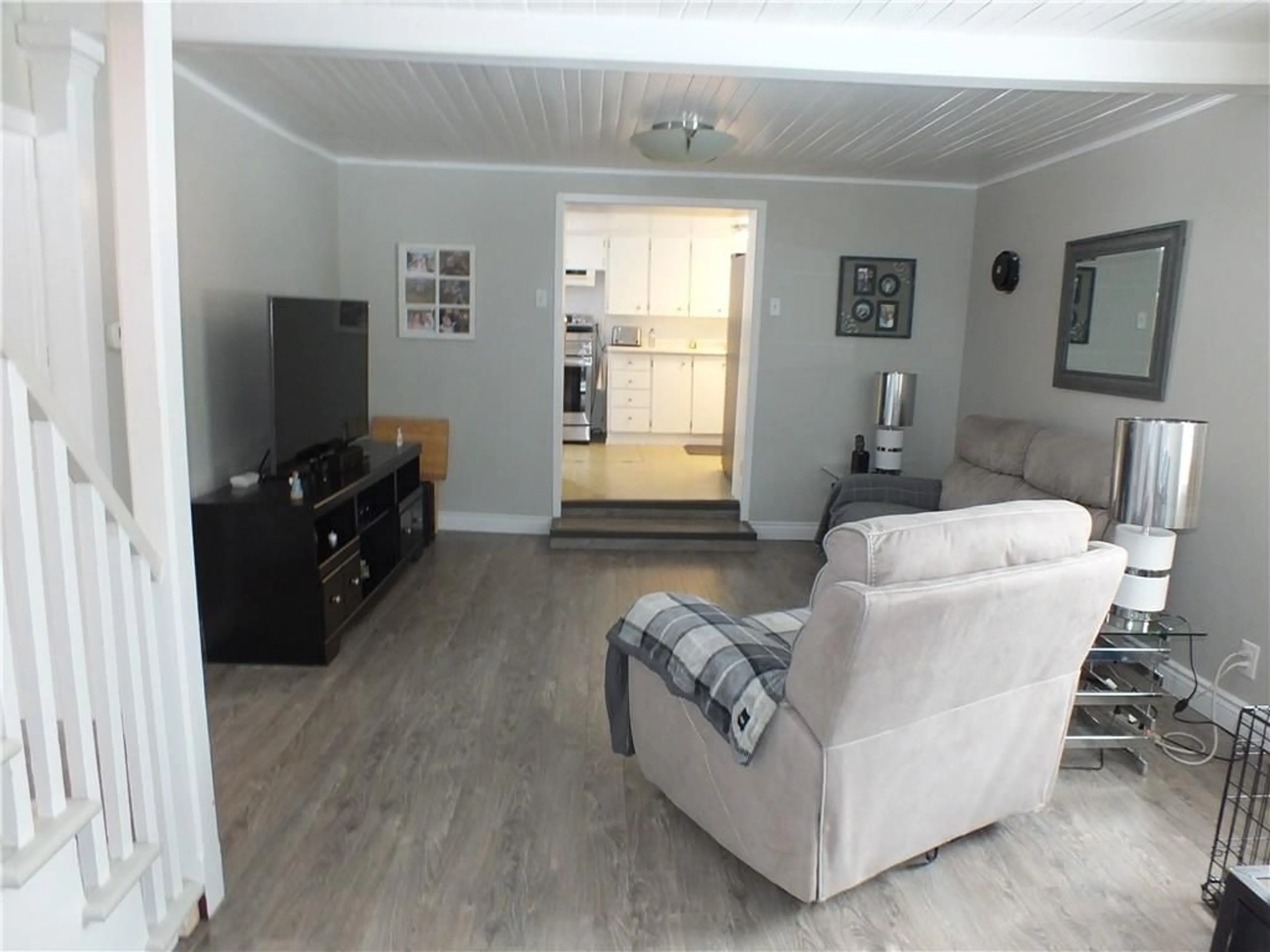 A pic of a room for 6405 CAIRNVIEW Rd, South Lancaster Ontario K0C 2C0