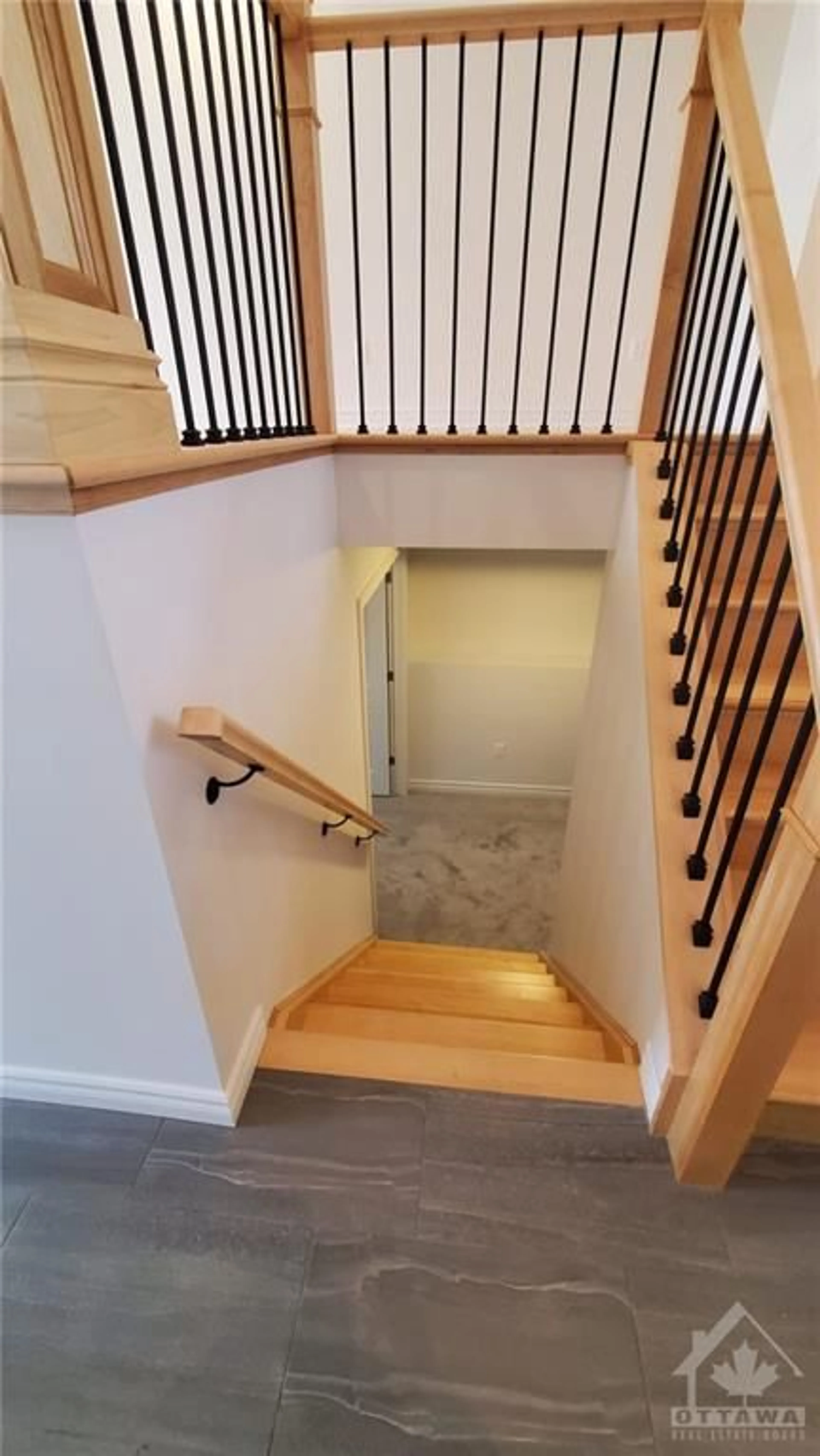 Stairs for 55 TRILLIUM Dr, North Bay Ontario P1A 0G6