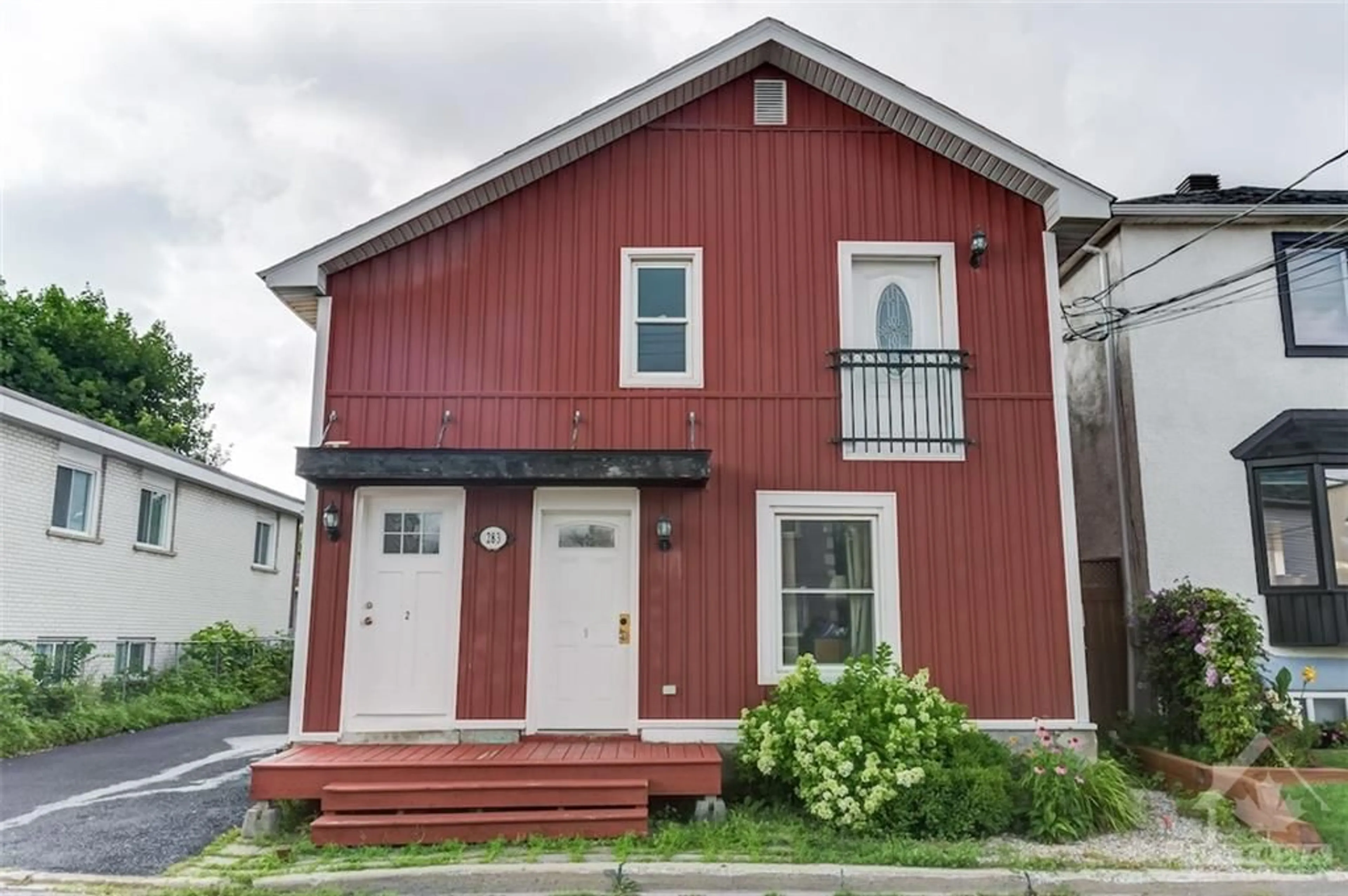 Frontside or backside of a home for 283 RICHELIEU Ave, Ottawa Ontario K1L 6K2