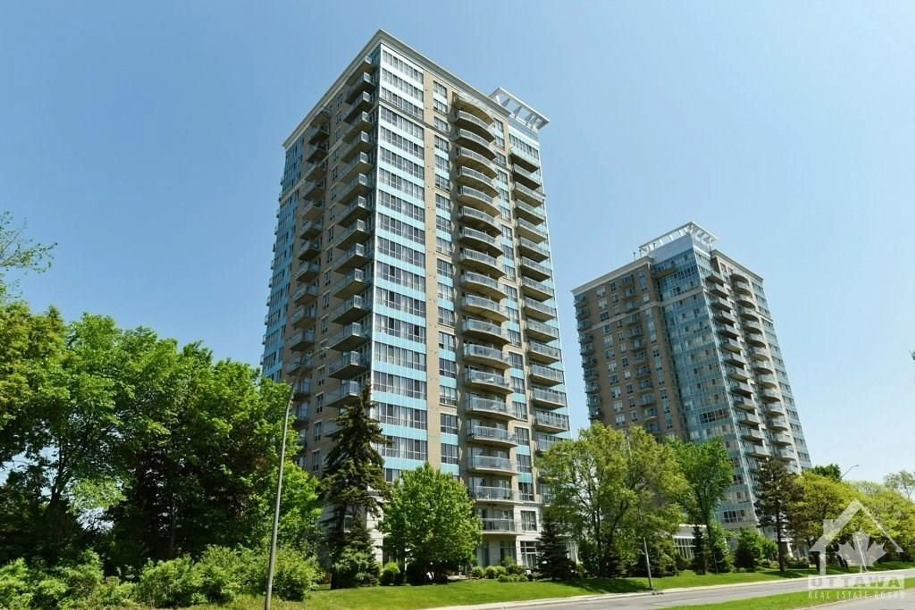 A pic from exterior of the house or condo for 90 LANDRY St #1406, Ottawa Ontario K1L 0A9