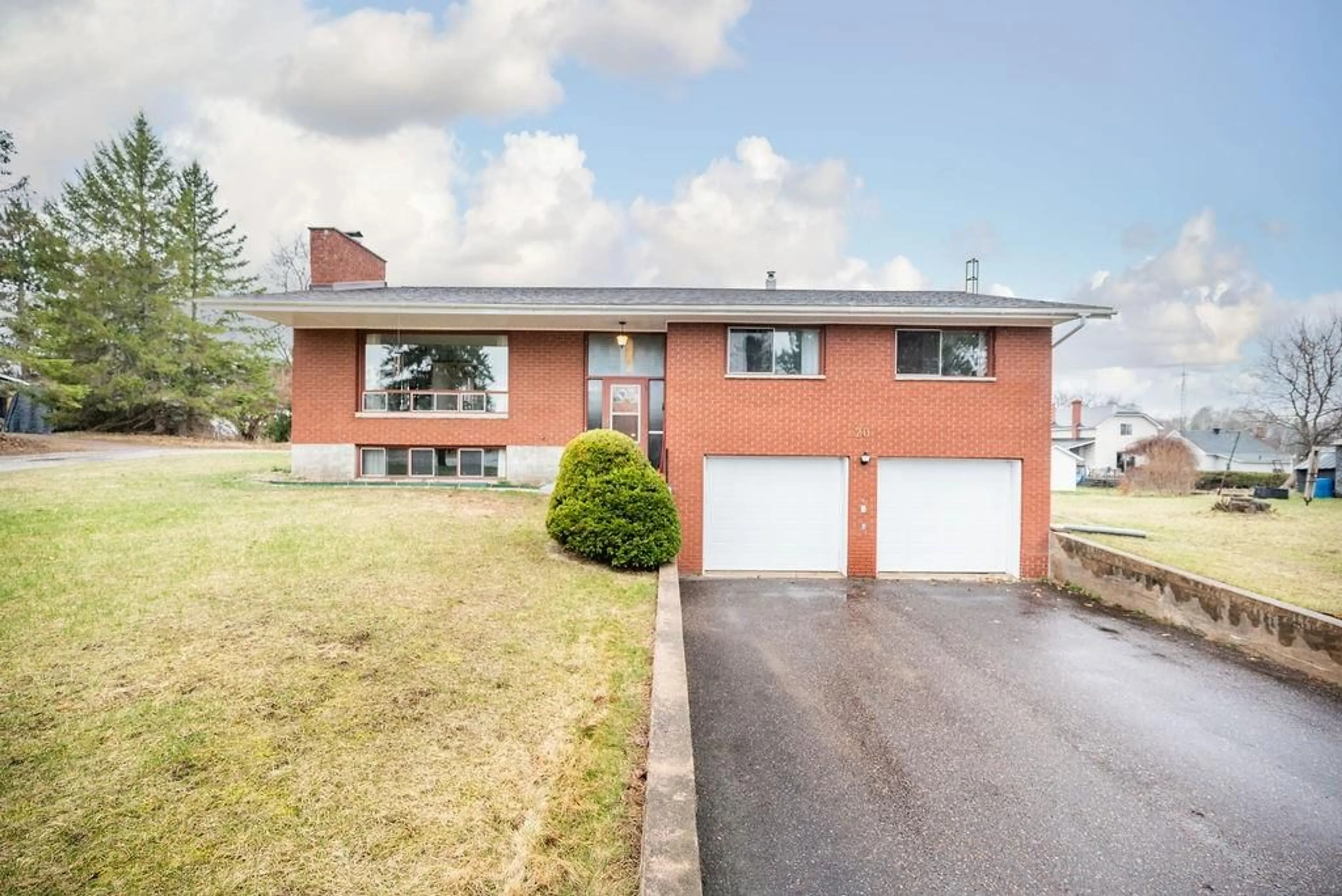 Frontside or backside of a home for 20 BOLAND St, Killaloe Ontario K0J 2A0