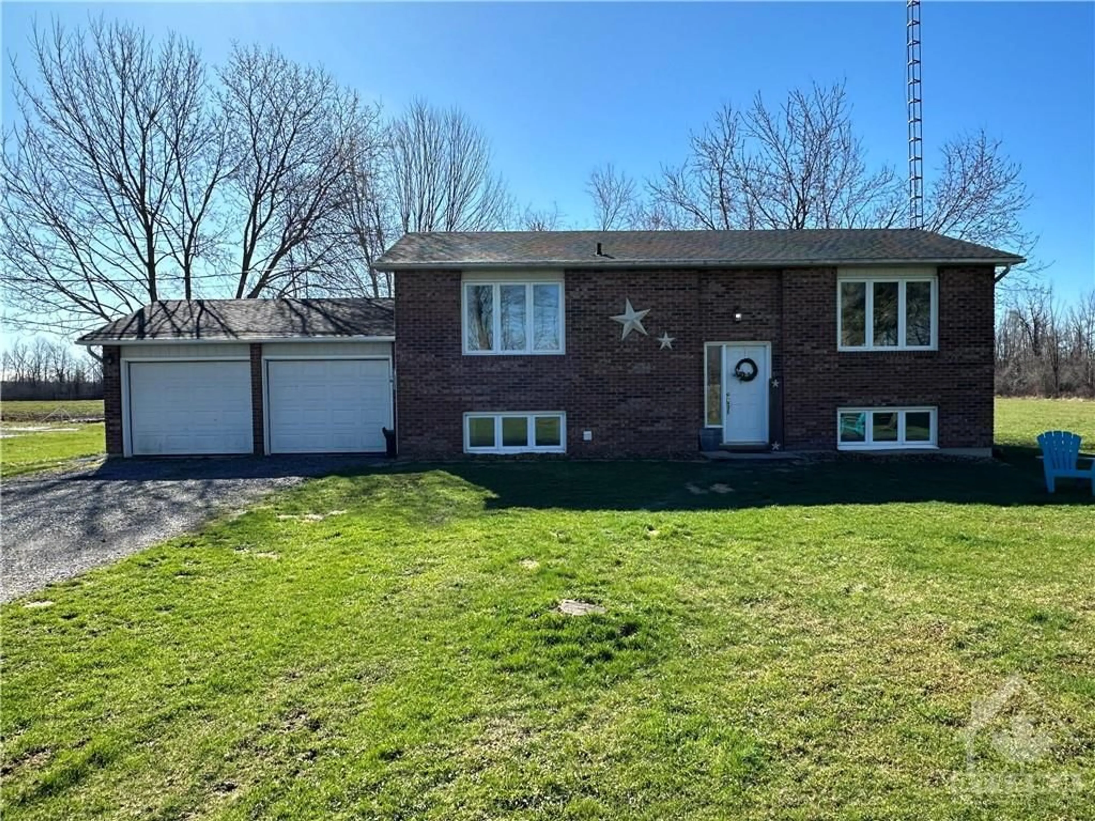 Frontside or backside of a home for 410 SLATER Rd, Kemptville Ontario K0G 1J0