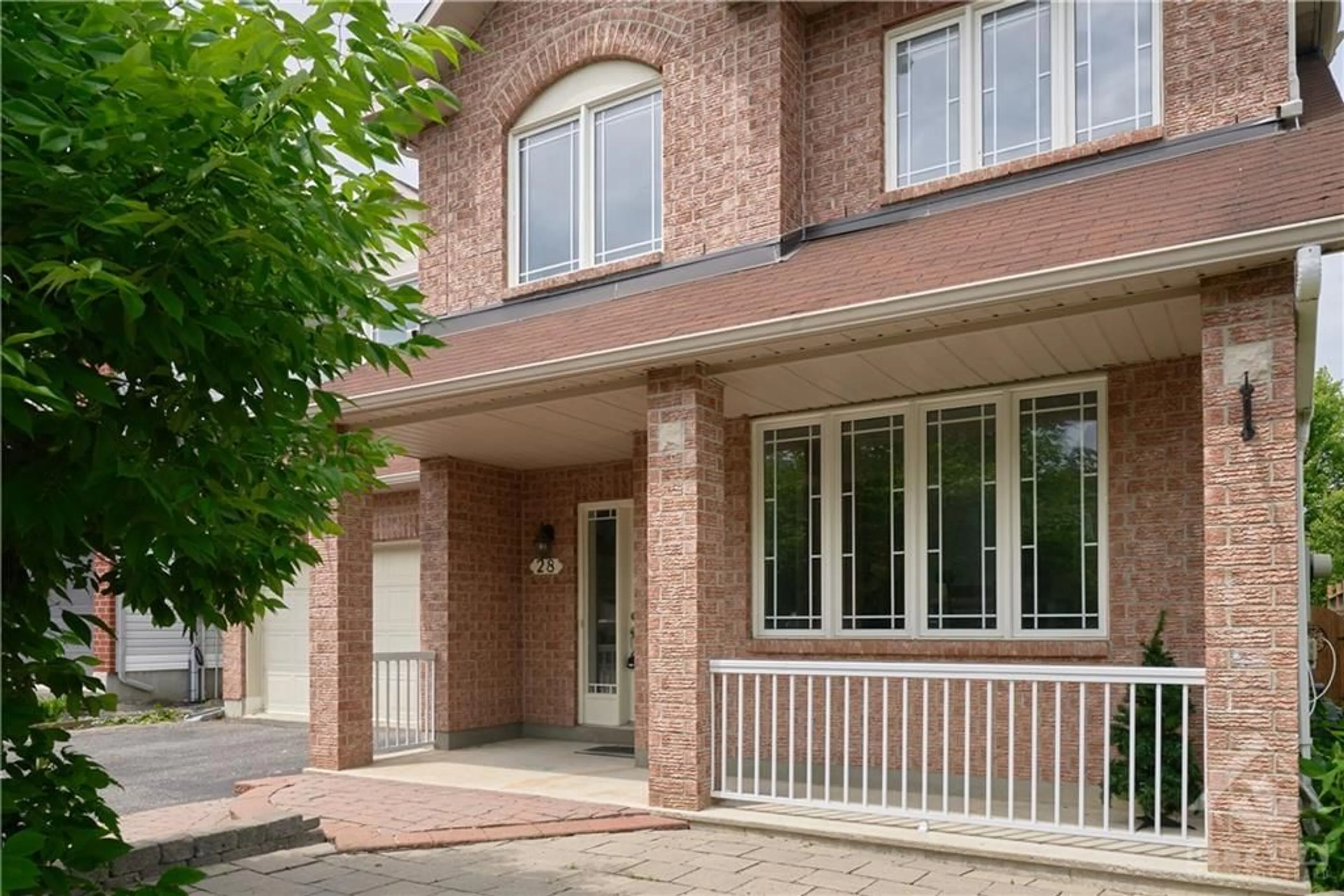 A pic from exterior of the house or condo for 28 SCAMPTON Dr, Kanata Ontario K2W 1G1