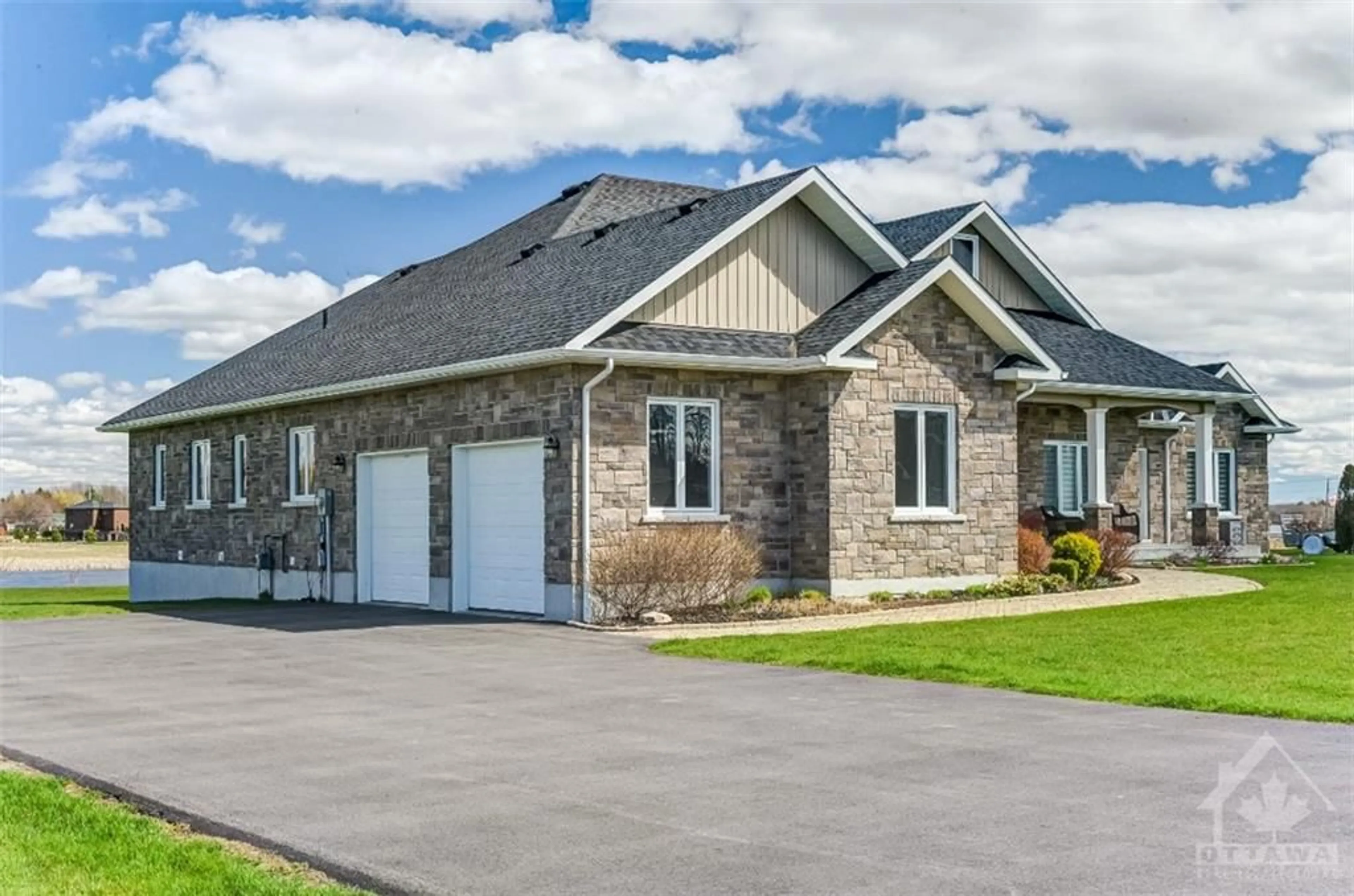 Frontside or backside of a home for 5611 DORAN CREEK Dr, Iroquois Ontario K0E 1K0