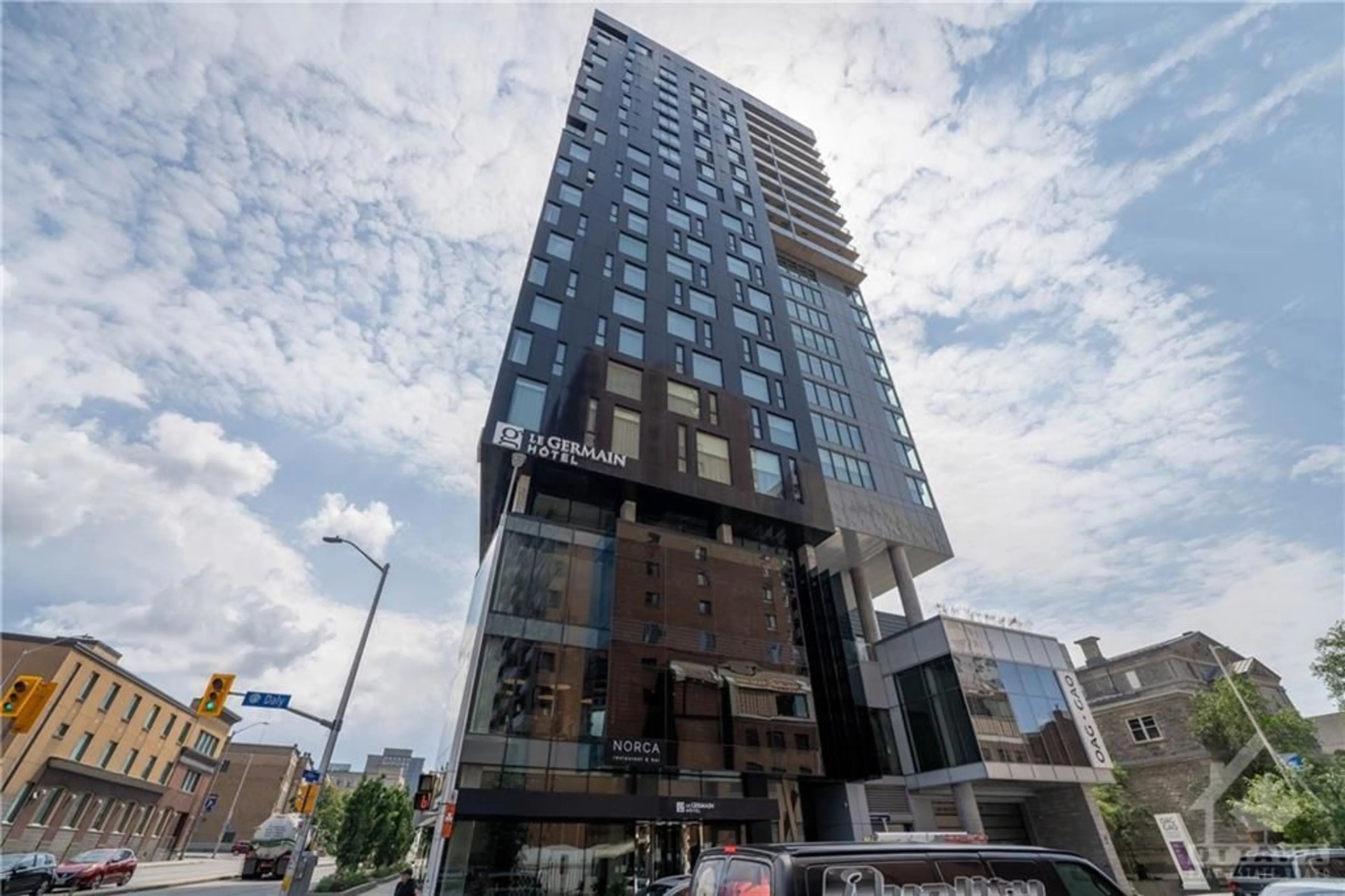 Outside view for 20 DALY Ave #1810, Ottawa Ontario K1N 0C6