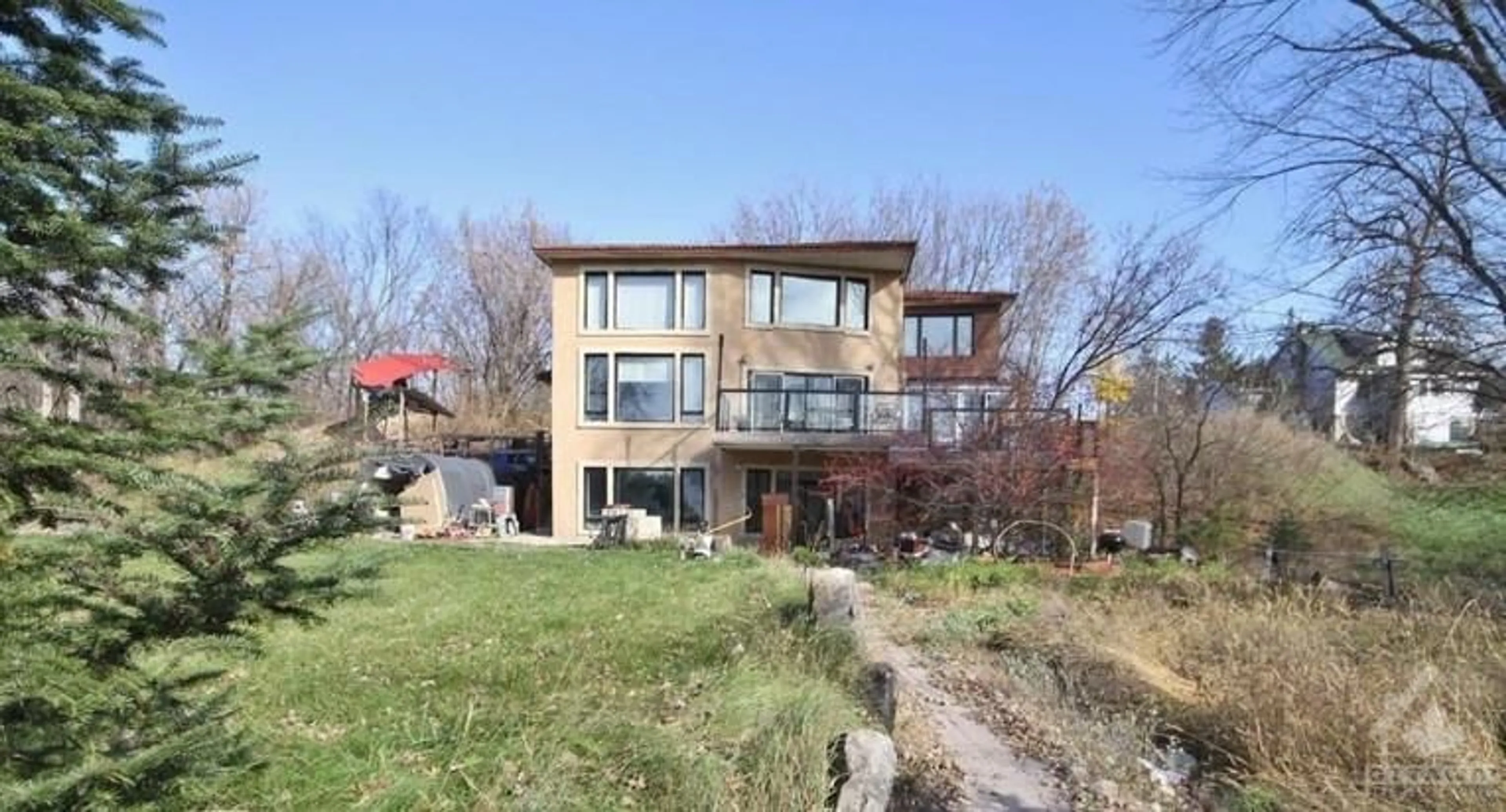 A pic from exterior of the house or condo for 6887 HARBOUR St, Fitzroy Harbour Ontario K0A 1X0