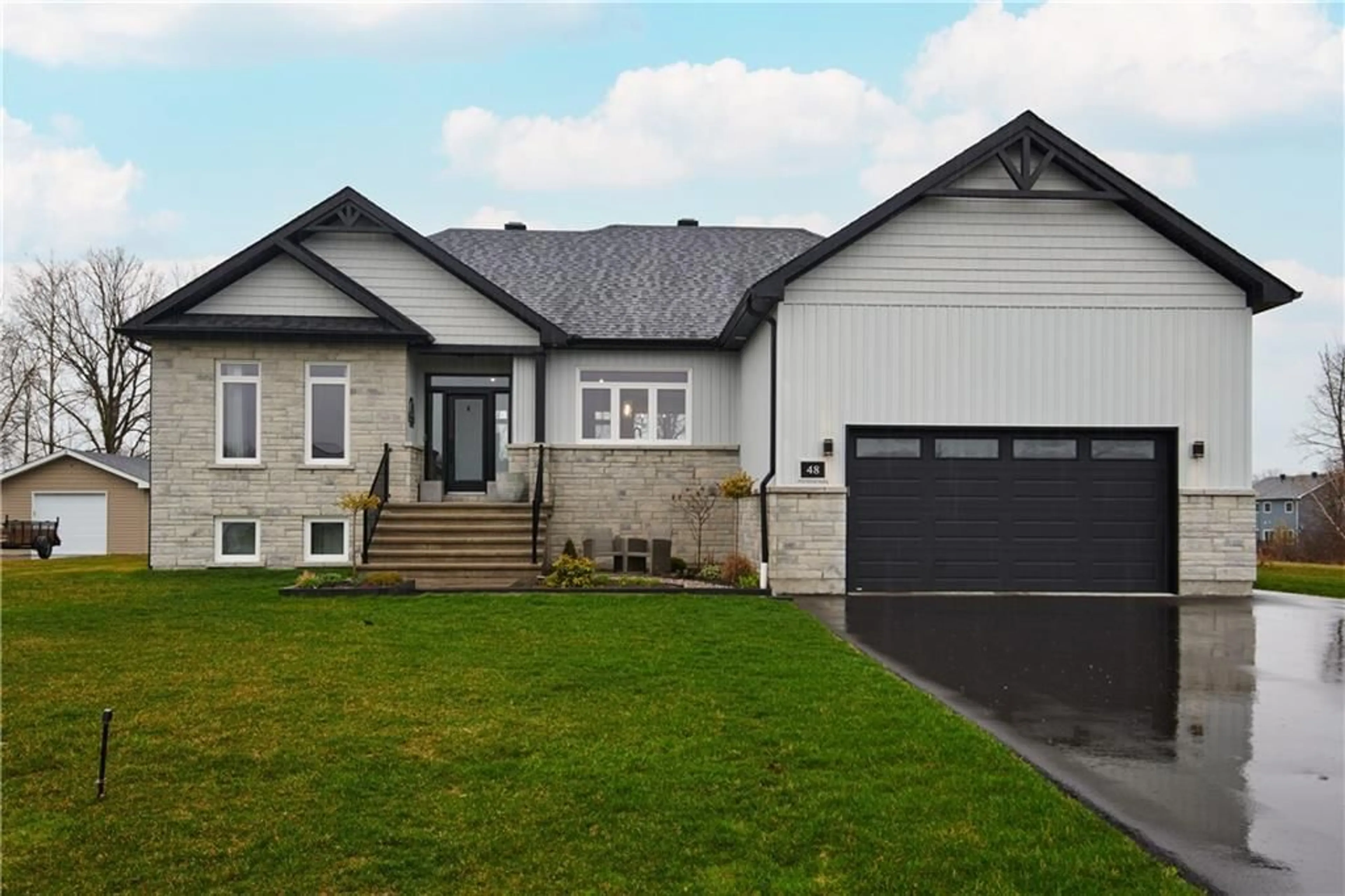 Frontside or backside of a home for 48 DALE St, Ingleside Ontario K0C 1M0