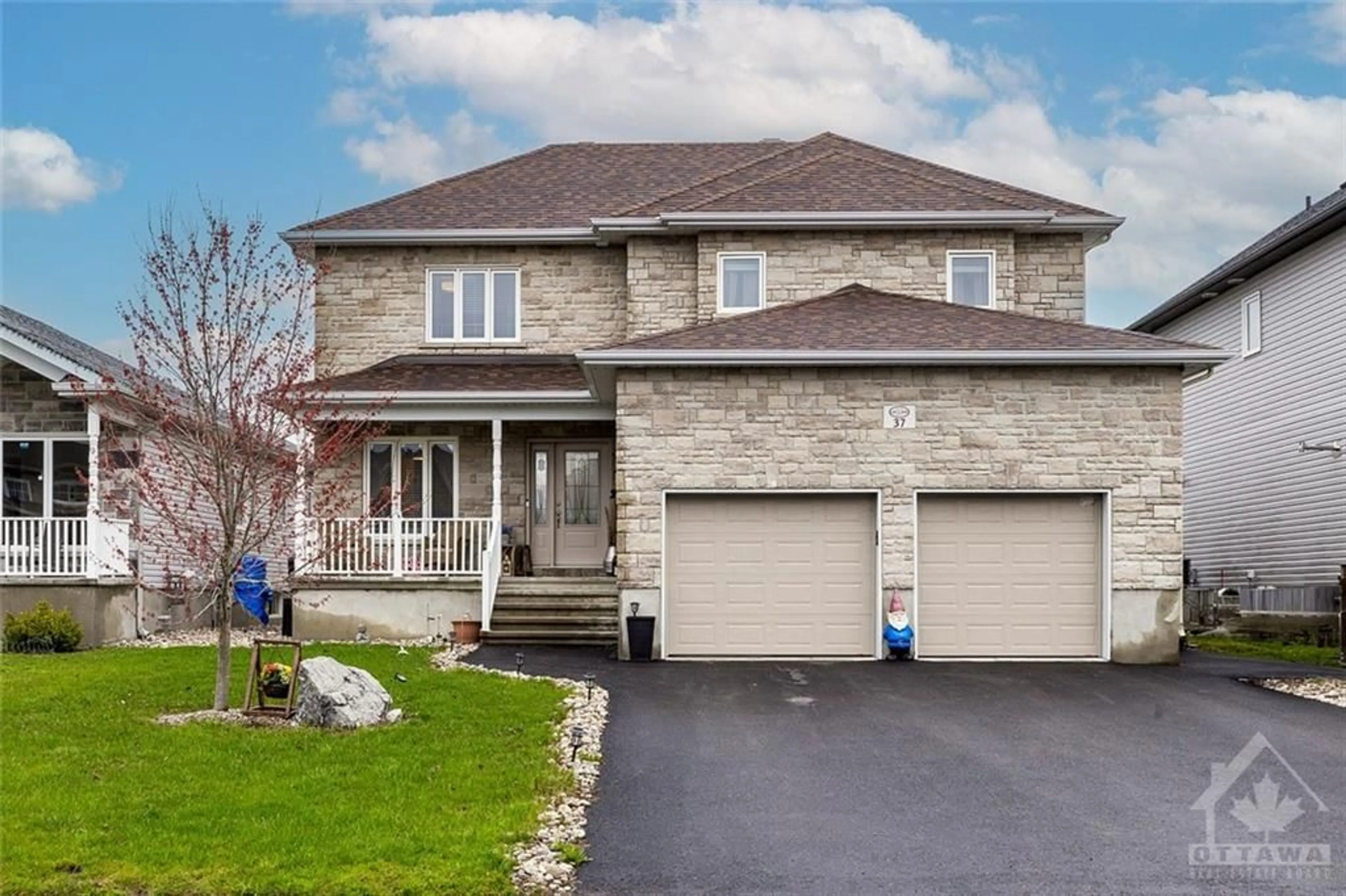 Frontside or backside of a home for 37 YANIK St, Limoges Ontario K0A 2M0