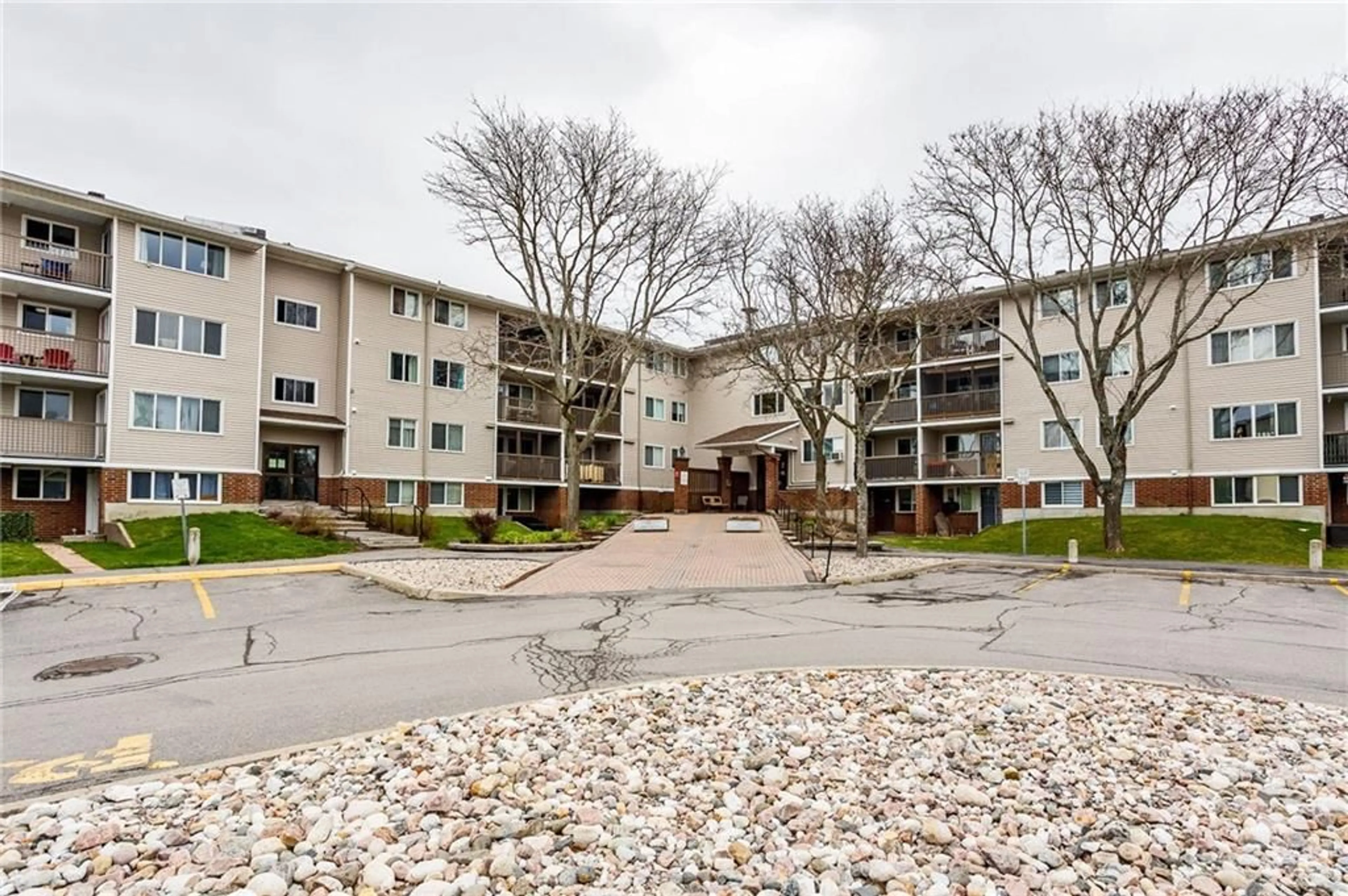 A pic from exterior of the house or condo for 6532 BILBERRY Dr #407, Ottawa Ontario K1C 4N9