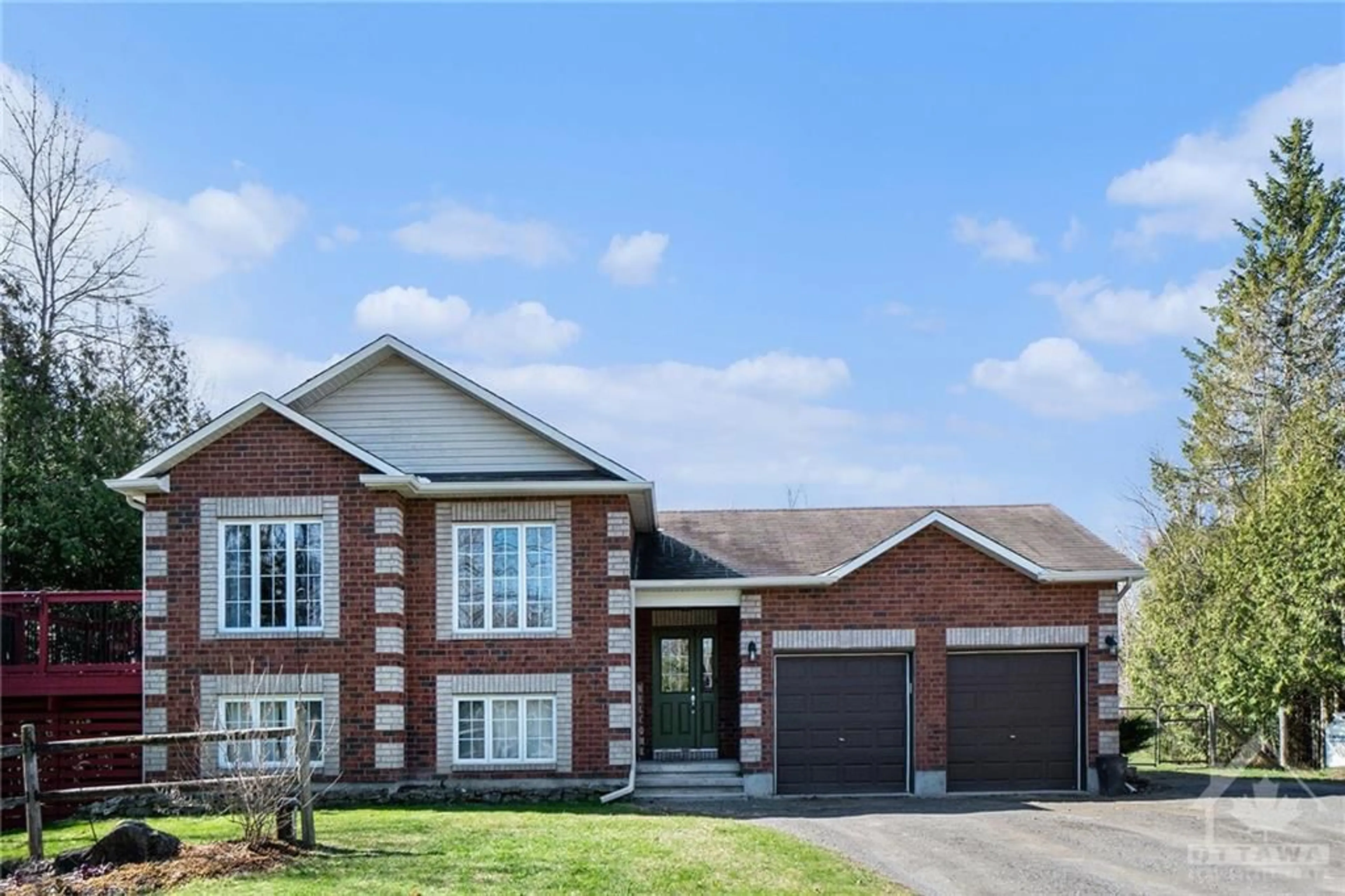 Home with brick exterior material for 111 WINDMILL Cres, Ashton Ontario K0A 1B0