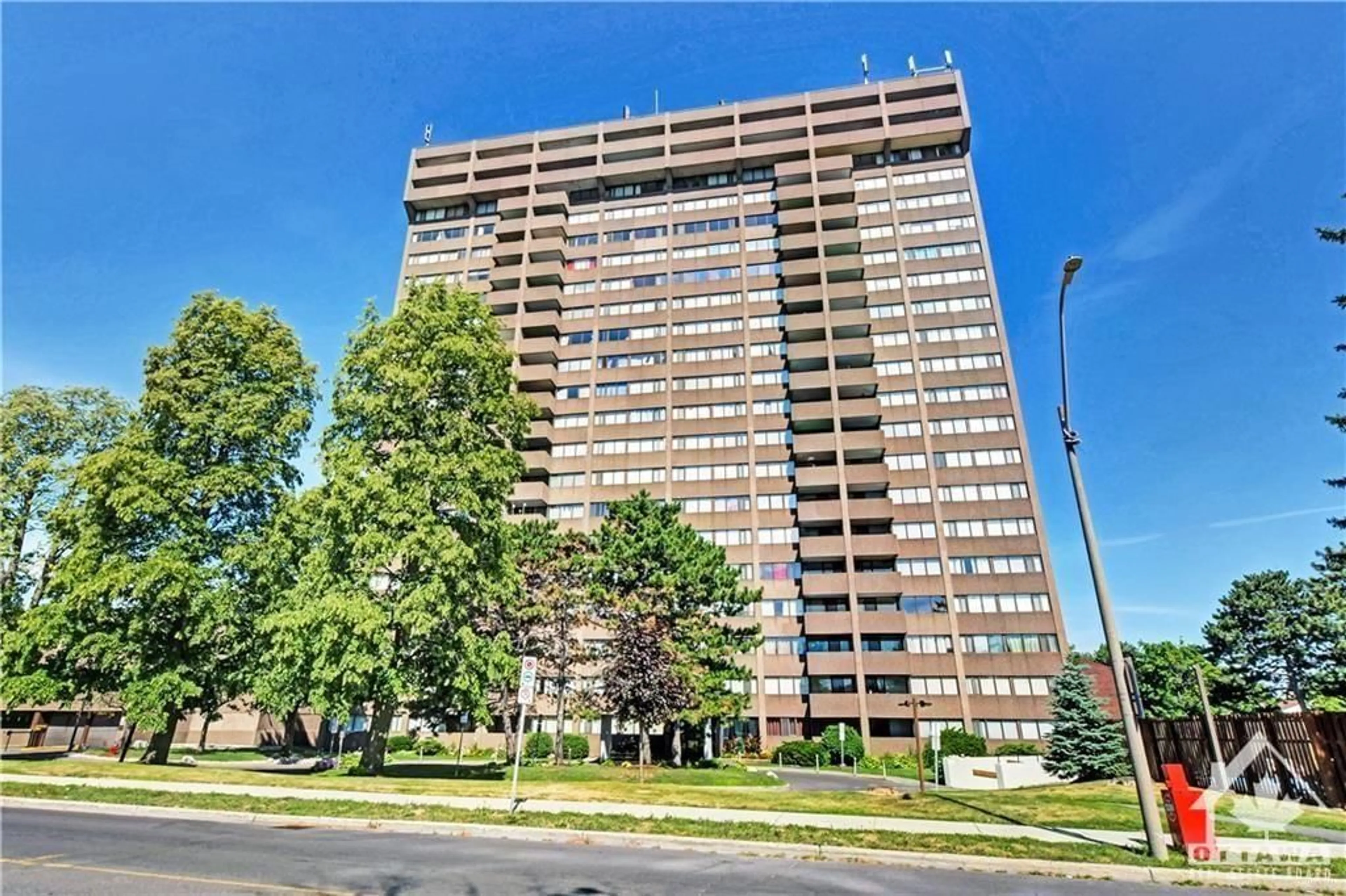 A pic from exterior of the house or condo for 1285 CAHILL Dr #1806, Ottawa Ontario K1V 9A7