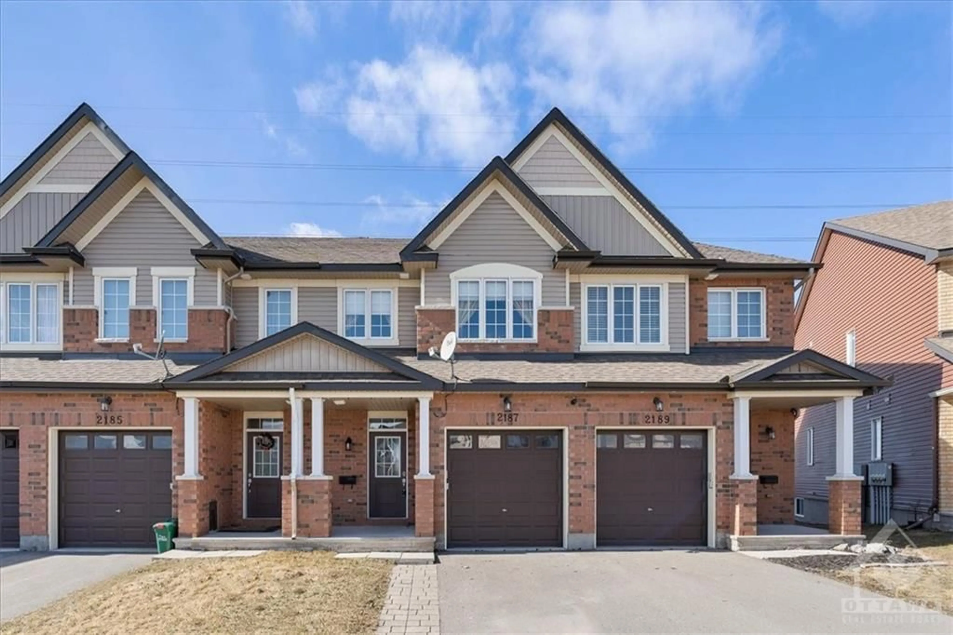 Home with brick exterior material for 2187 MONDAVI St, Orleans Ontario K4A 4R7