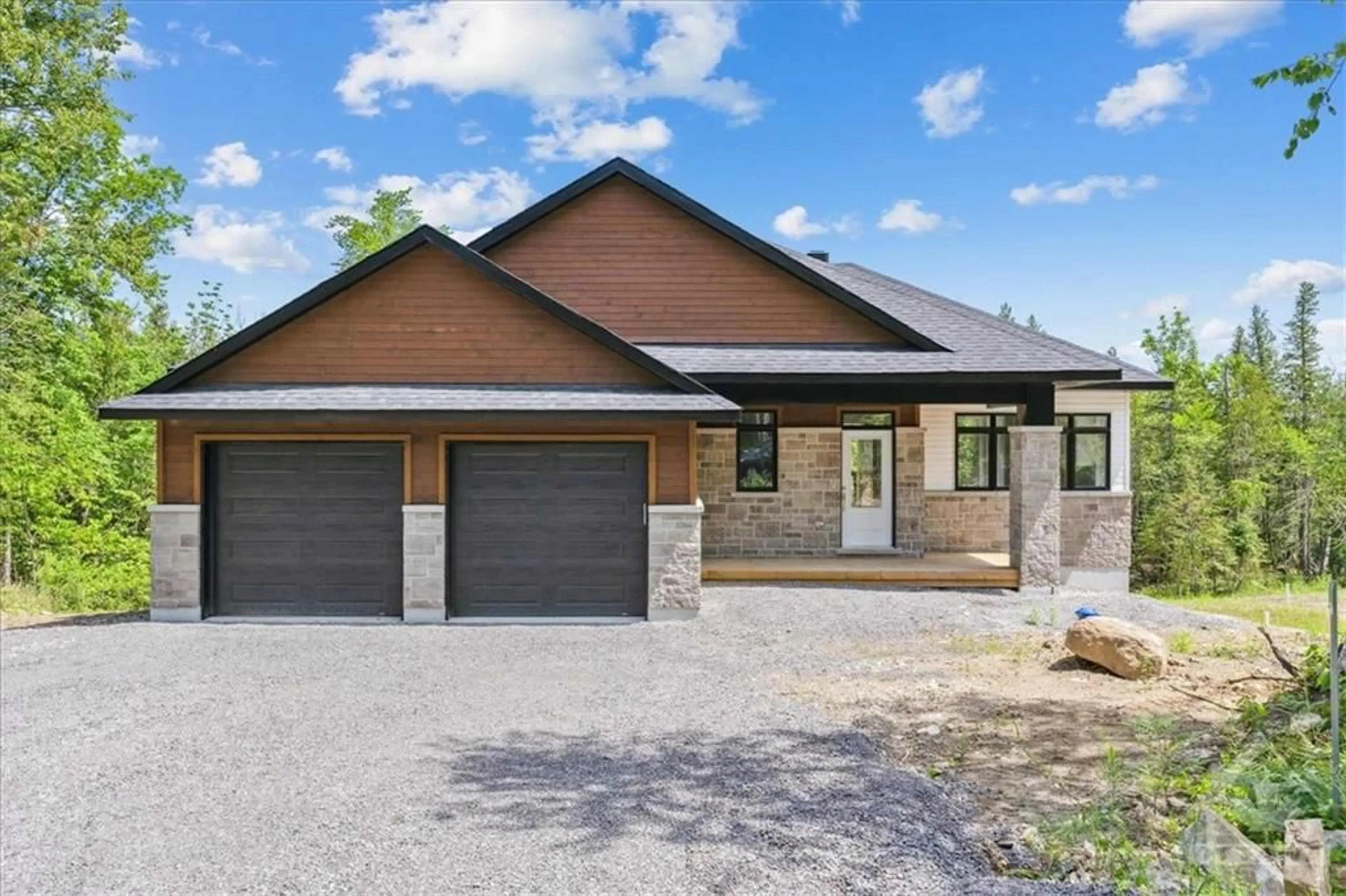 Home with brick exterior material for 126 CASSIDY Cres, Carleton Place Ontario K7C 0E1