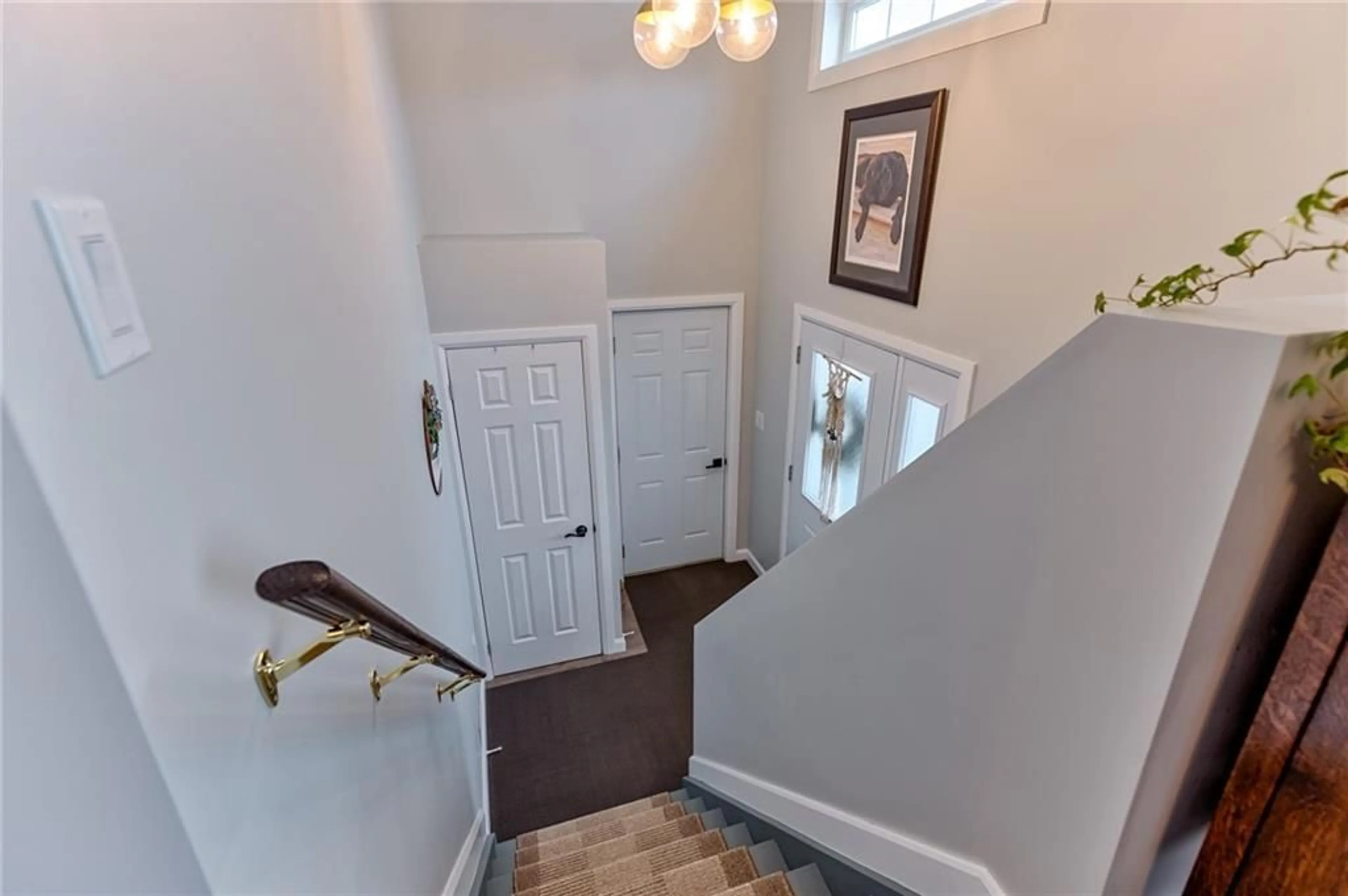 Indoor entryway for 23 MUNRO St, Chalk River Ontario K0J 1P0
