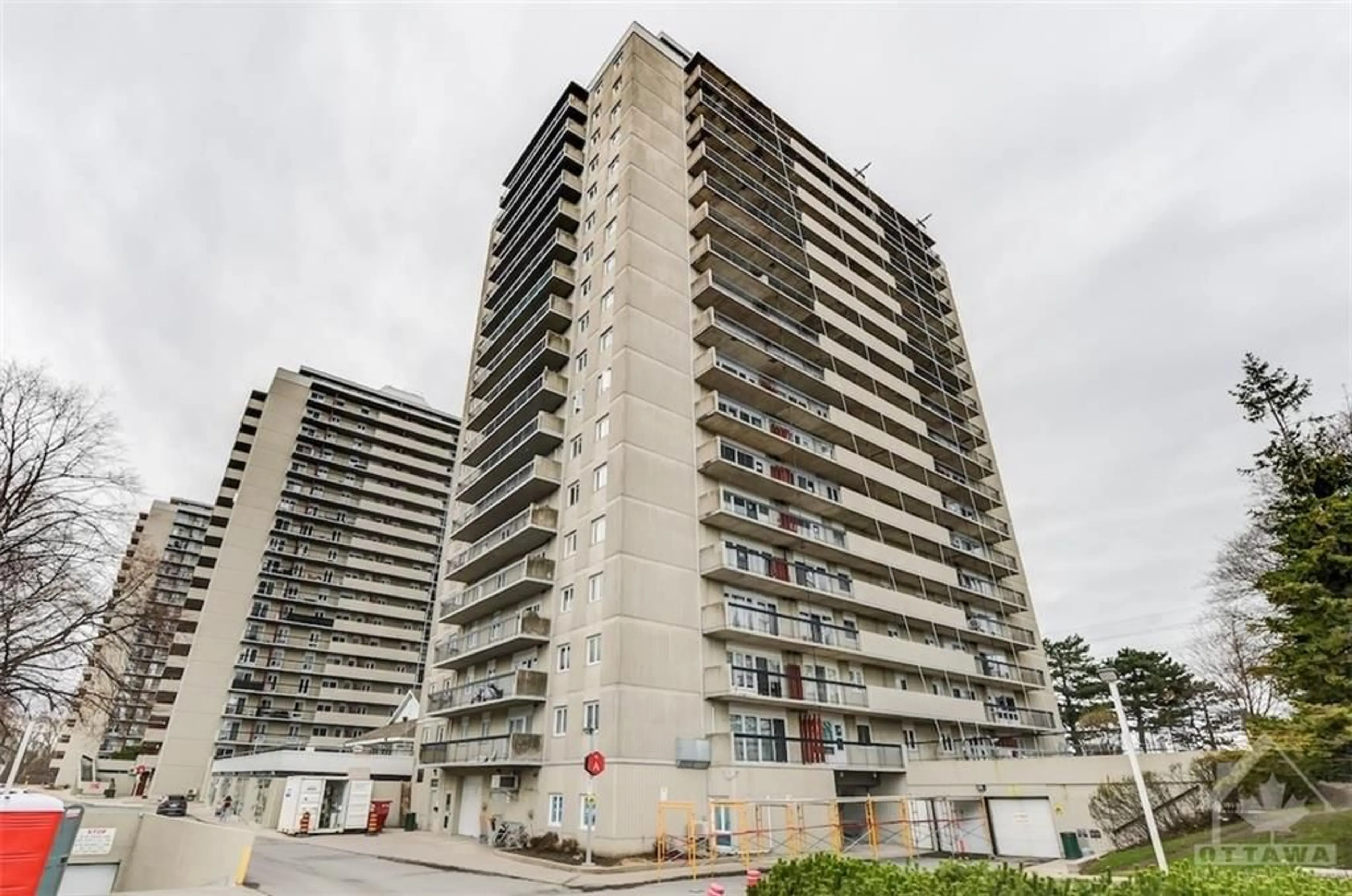 A pic from exterior of the house or condo for 158A MCARTHUR Ave #1104, Ottawa Ontario K1L 8E7