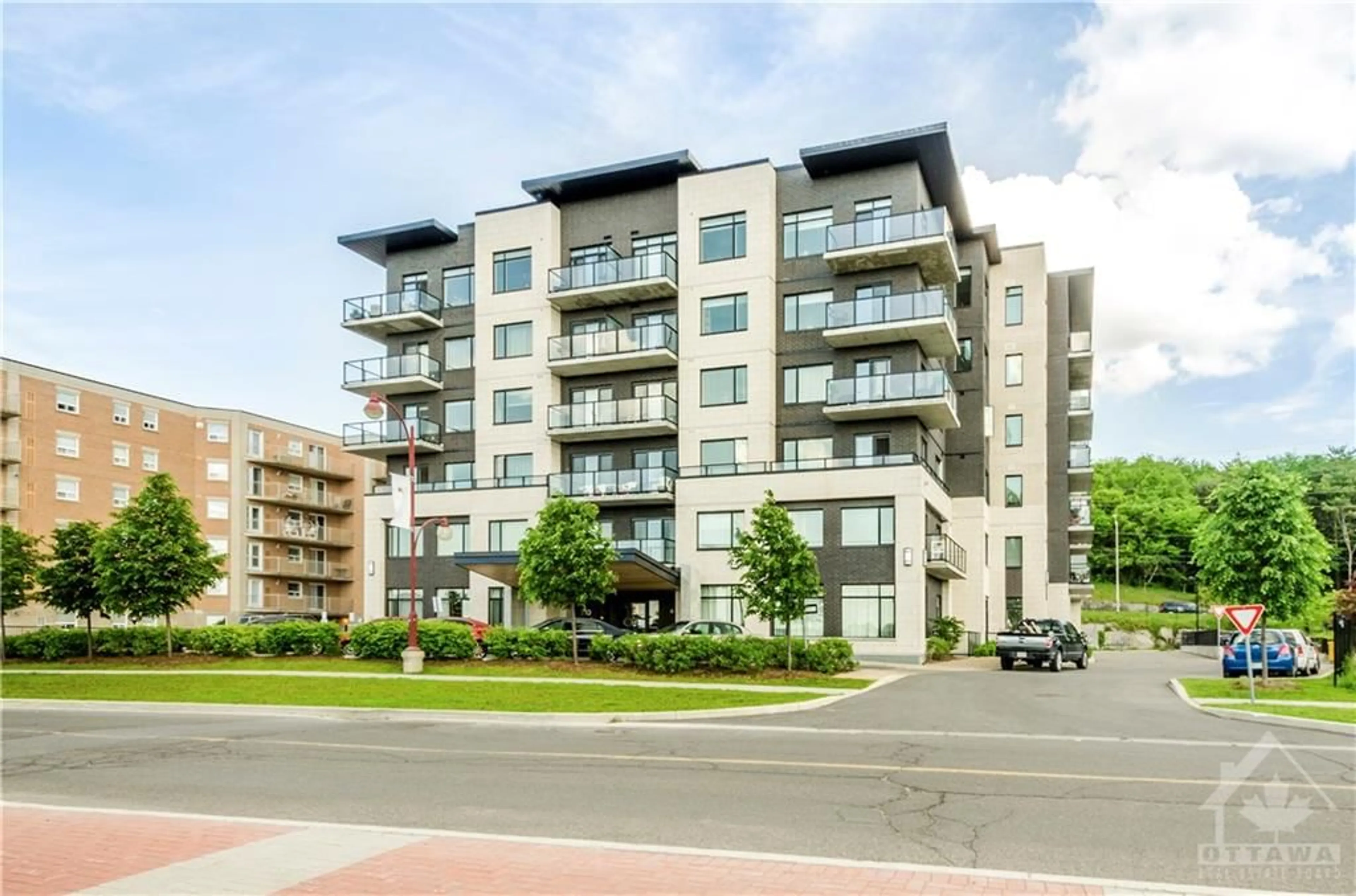 A pic from exterior of the house or condo for 310 CENTRUM Blvd #409, Orleans Ontario K1E 3X9