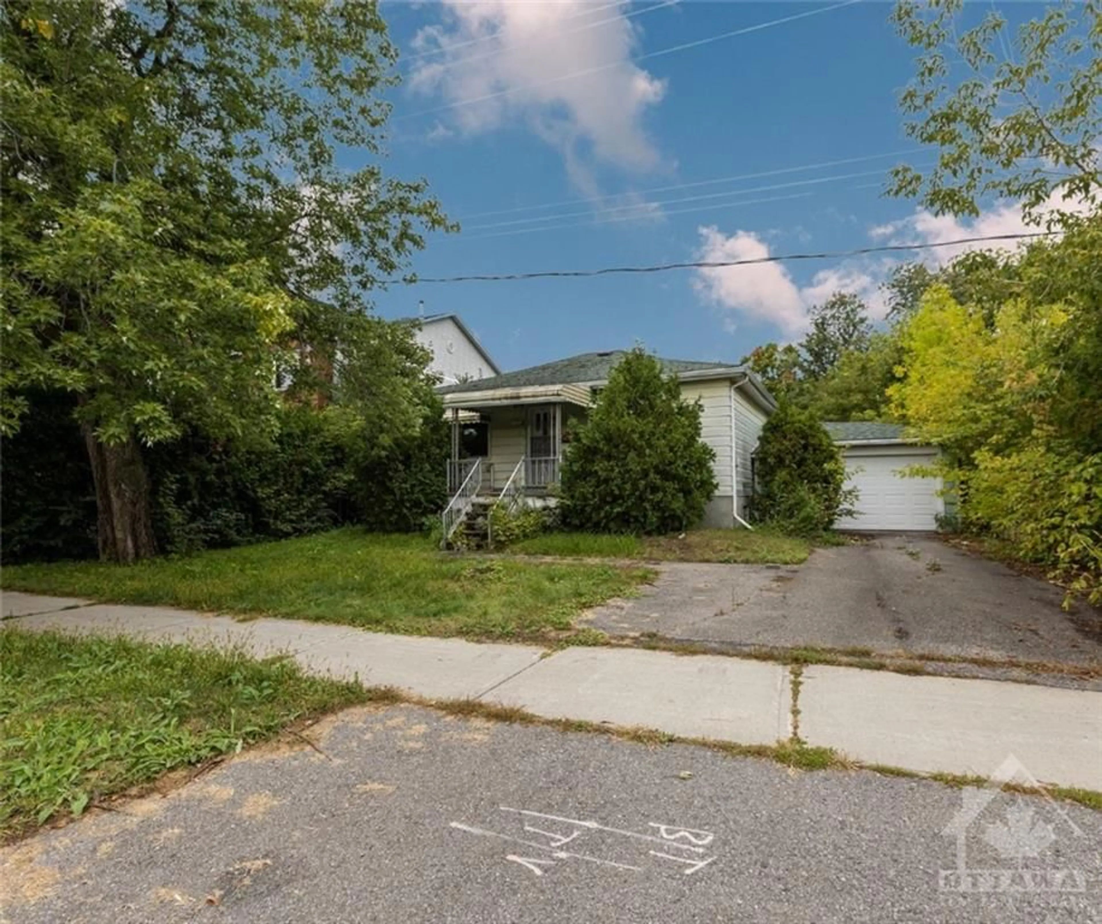 Frontside or backside of a home for 2441 CLEROUX St, Ottawa Ontario K1W 1A1