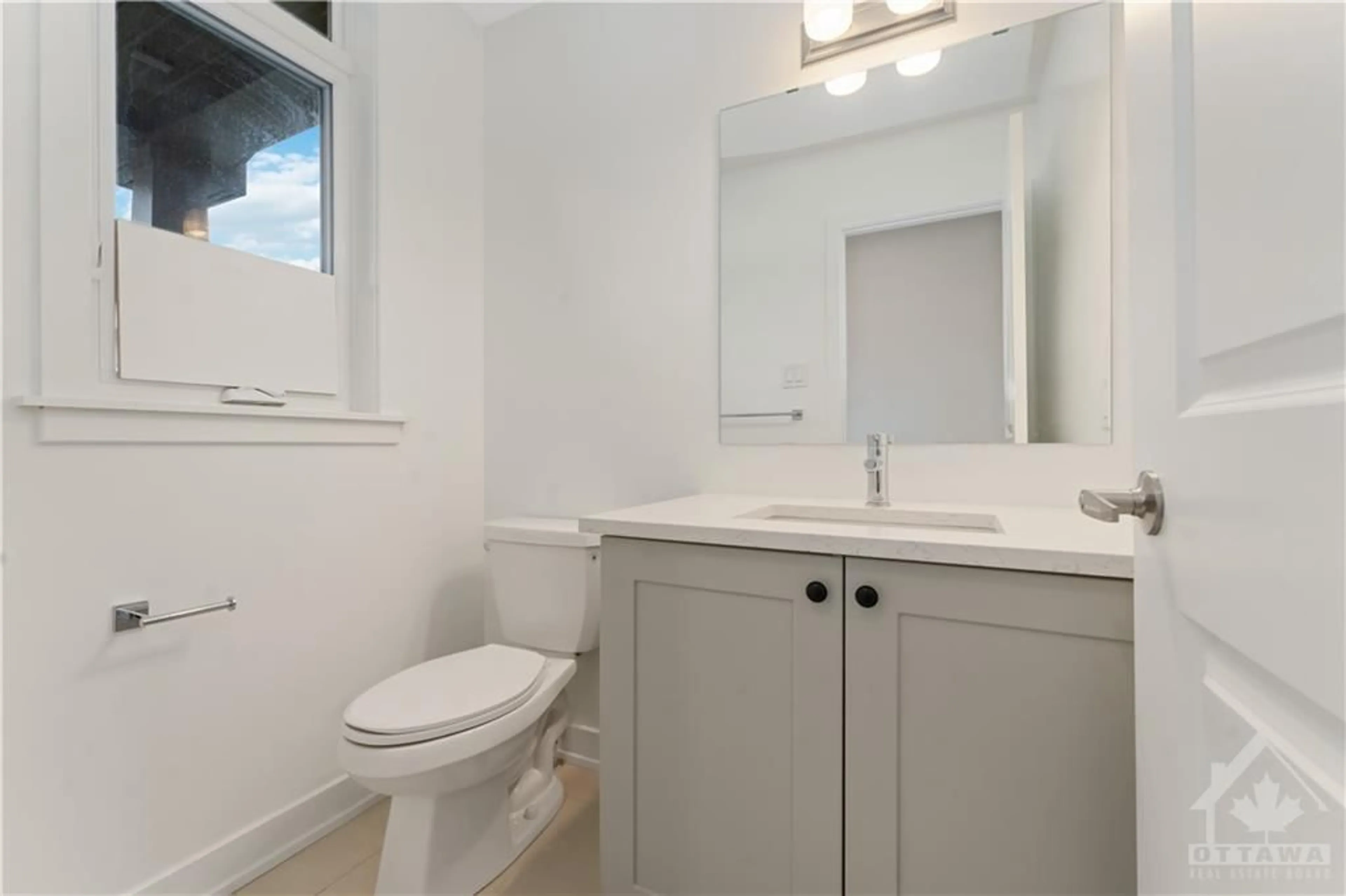 Standard bathroom, not visible floor for 723 ODYSSEY Way, Ottawa Ontario K1T 0V9