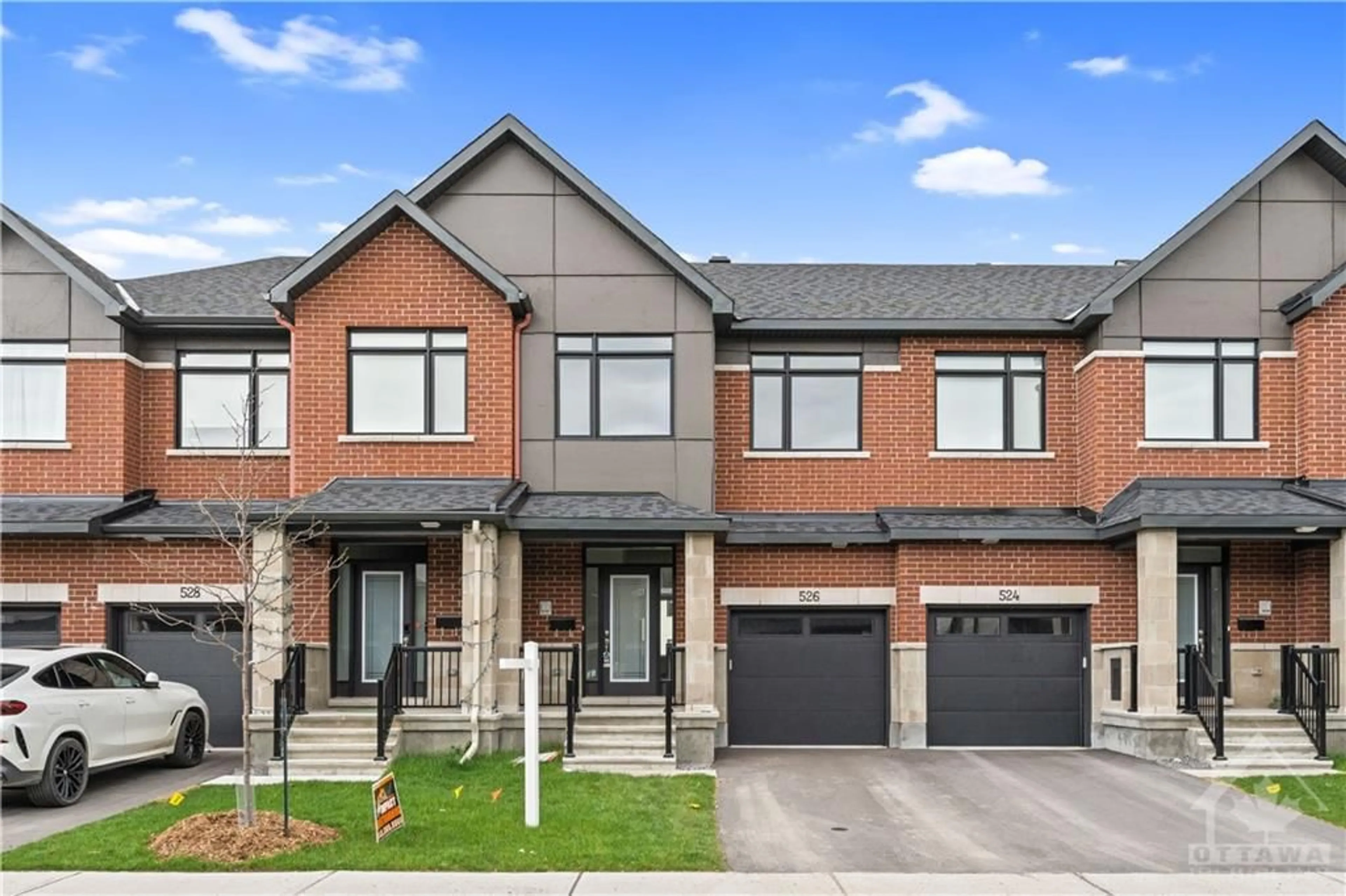 Home with brick exterior material for 526 CORRETTO Pl, Ottawa Ontario K2J 6Z1
