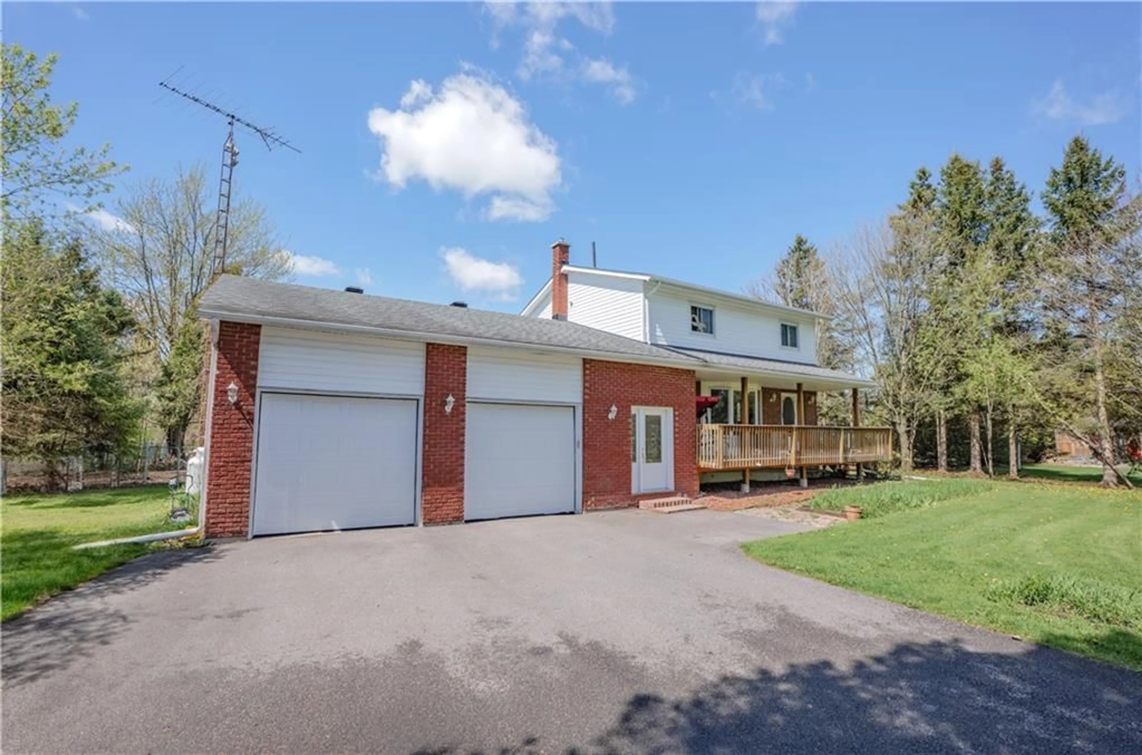 Frontside or backside of a home for 5126 COUNTY RD 12 Rd, South Stormont Ontario K0C 1R0