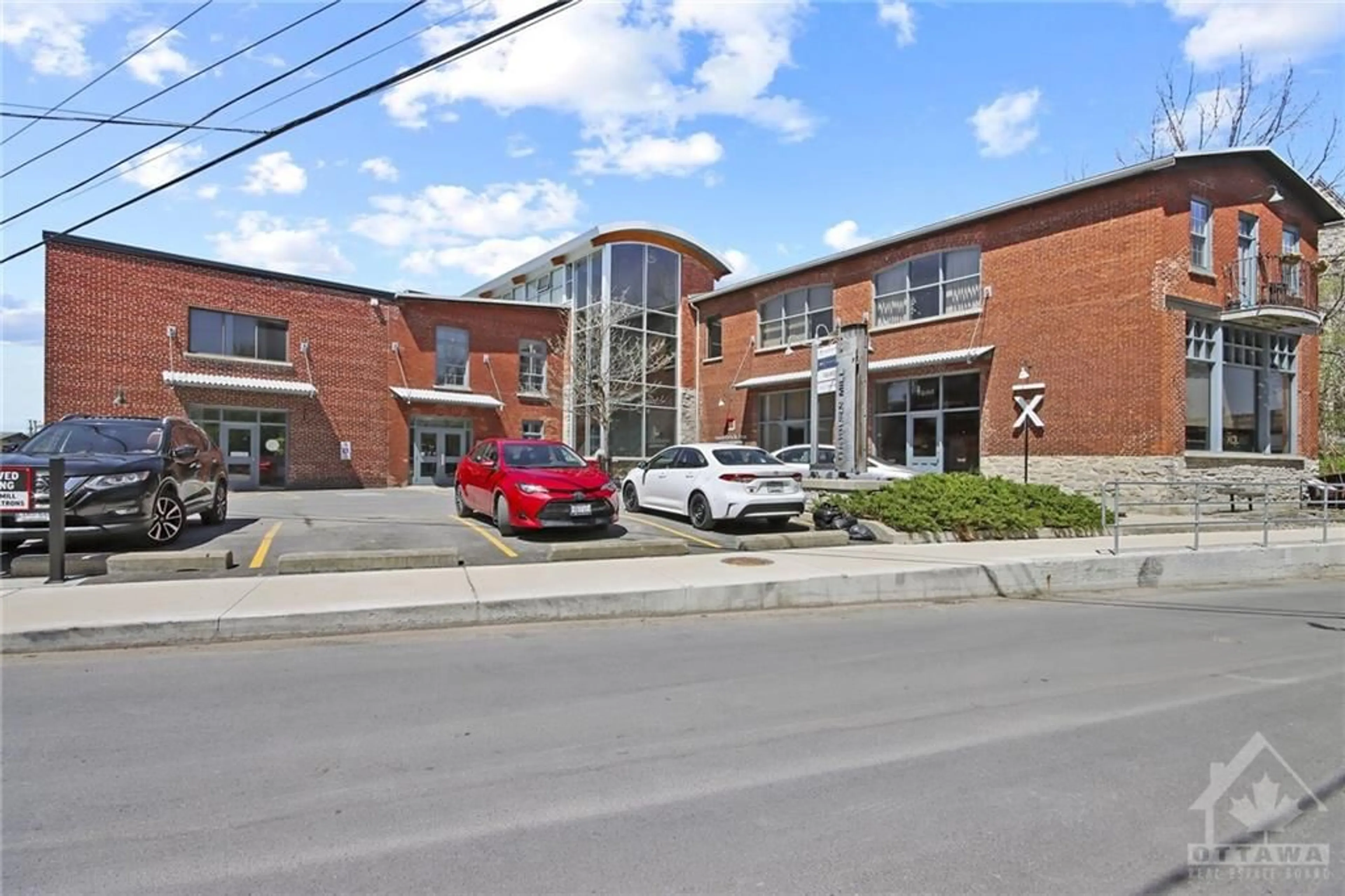 Outside view for 83 LITTLE BRIDGE St #212, Almonte Ontario K0A 1A0
