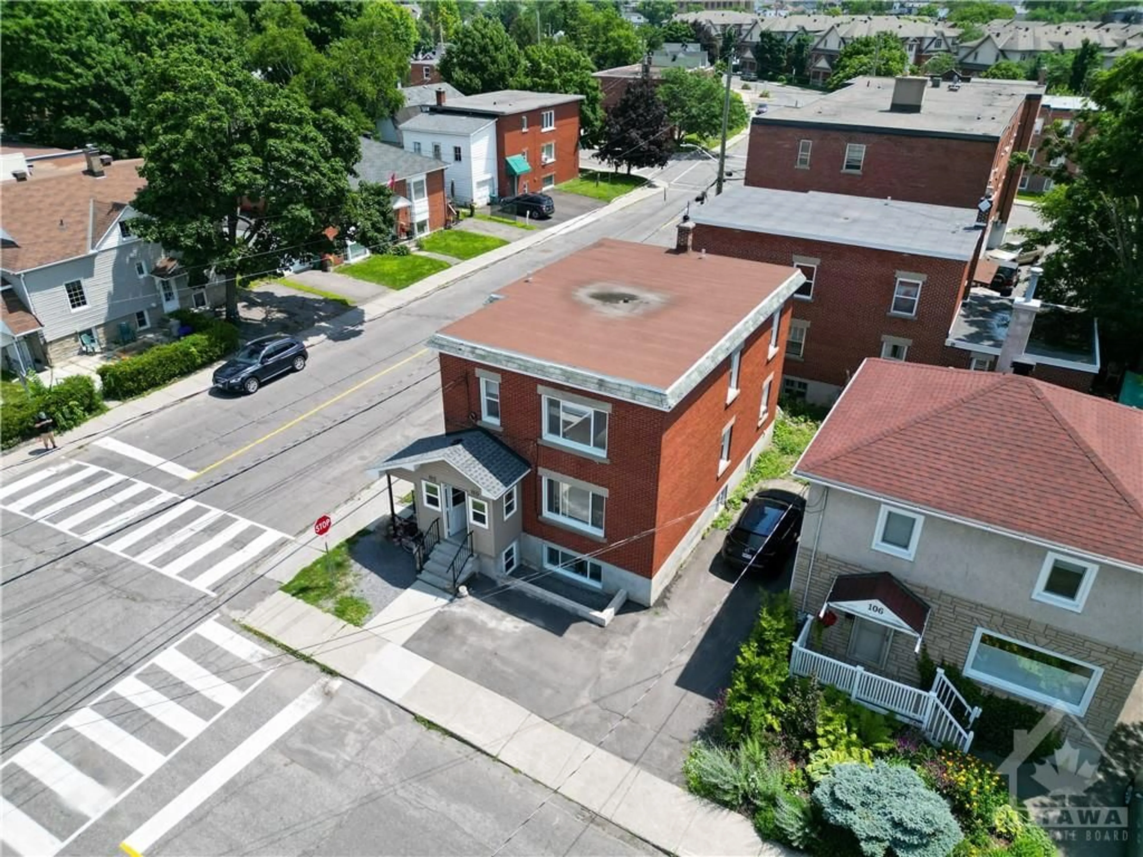 A pic from exterior of the house or condo, the street view for 110 GENEST St, Ottawa Ontario K1C 7Z2