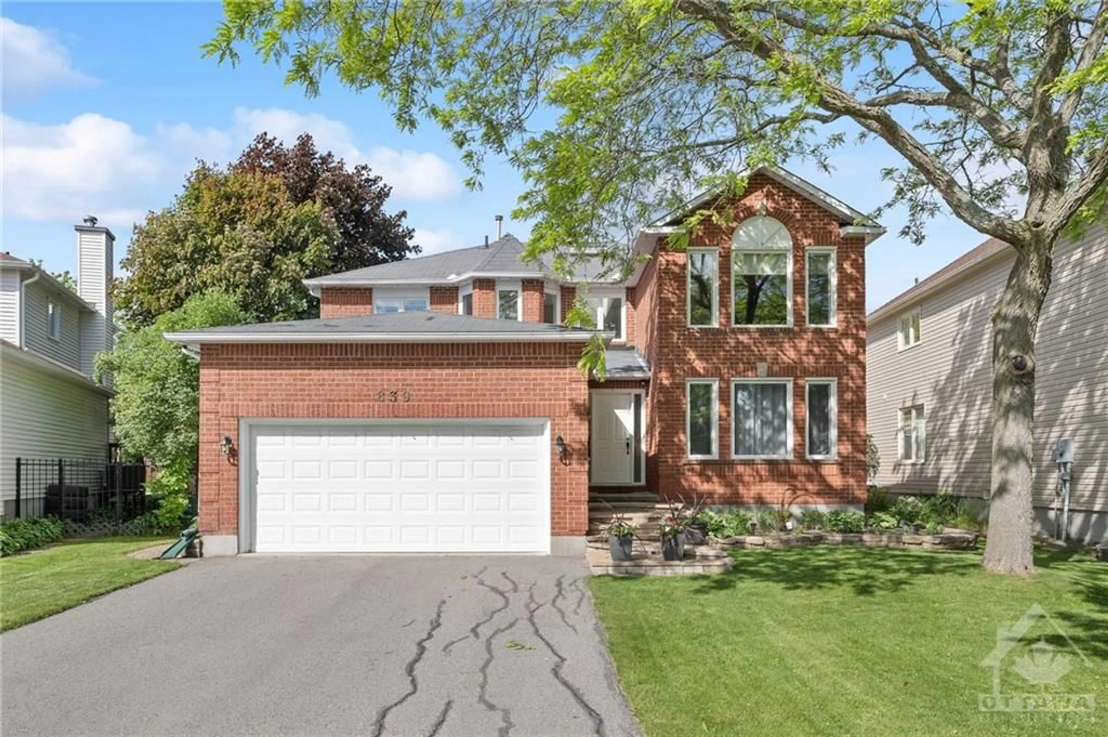 Home with brick exterior material for 839 ADENCLIFFE Dr, Ottawa Ontario K4A 2N1