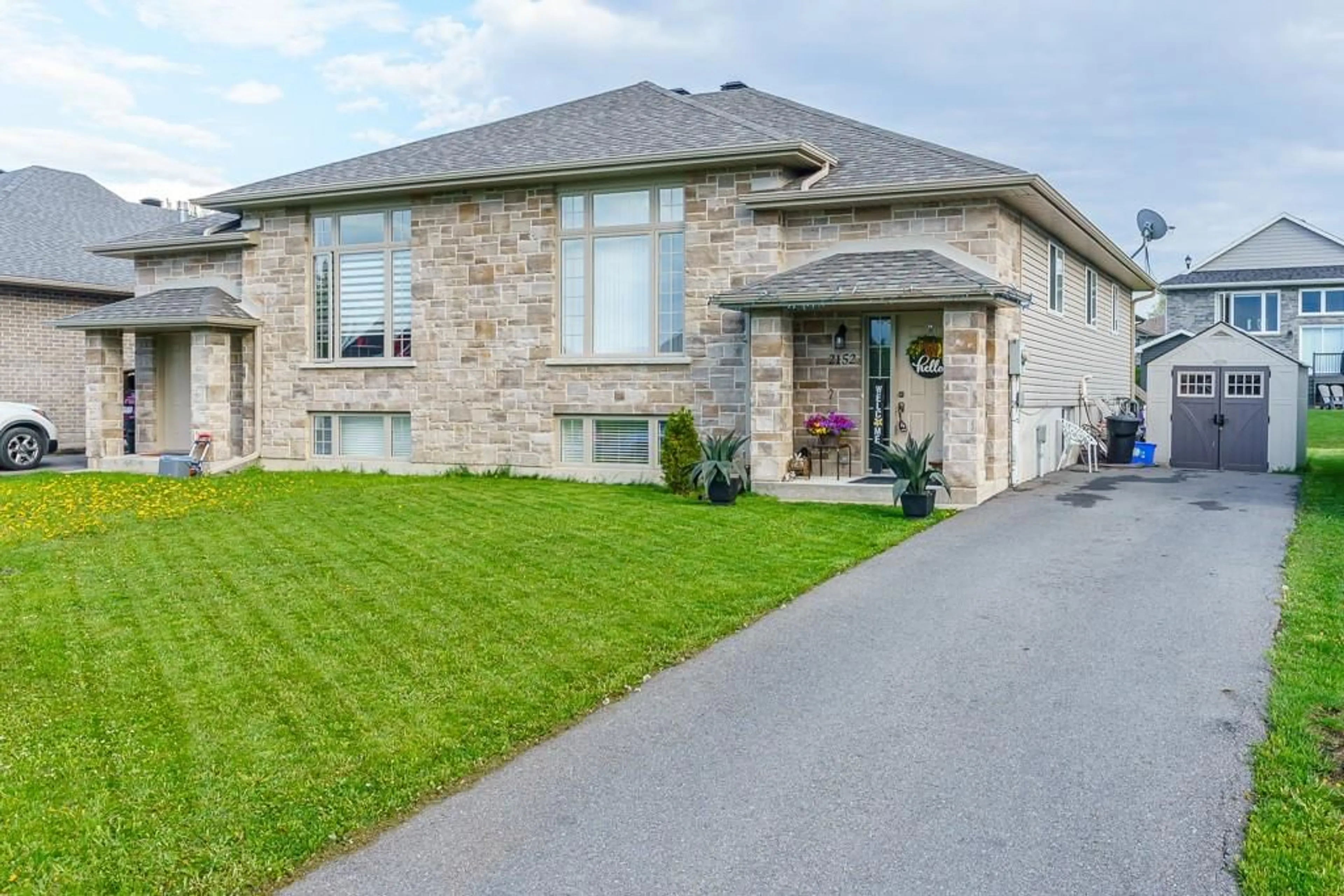 Frontside or backside of a home for 2152 TREMBLAY Ave, Cornwall Ontario K6H 0E2