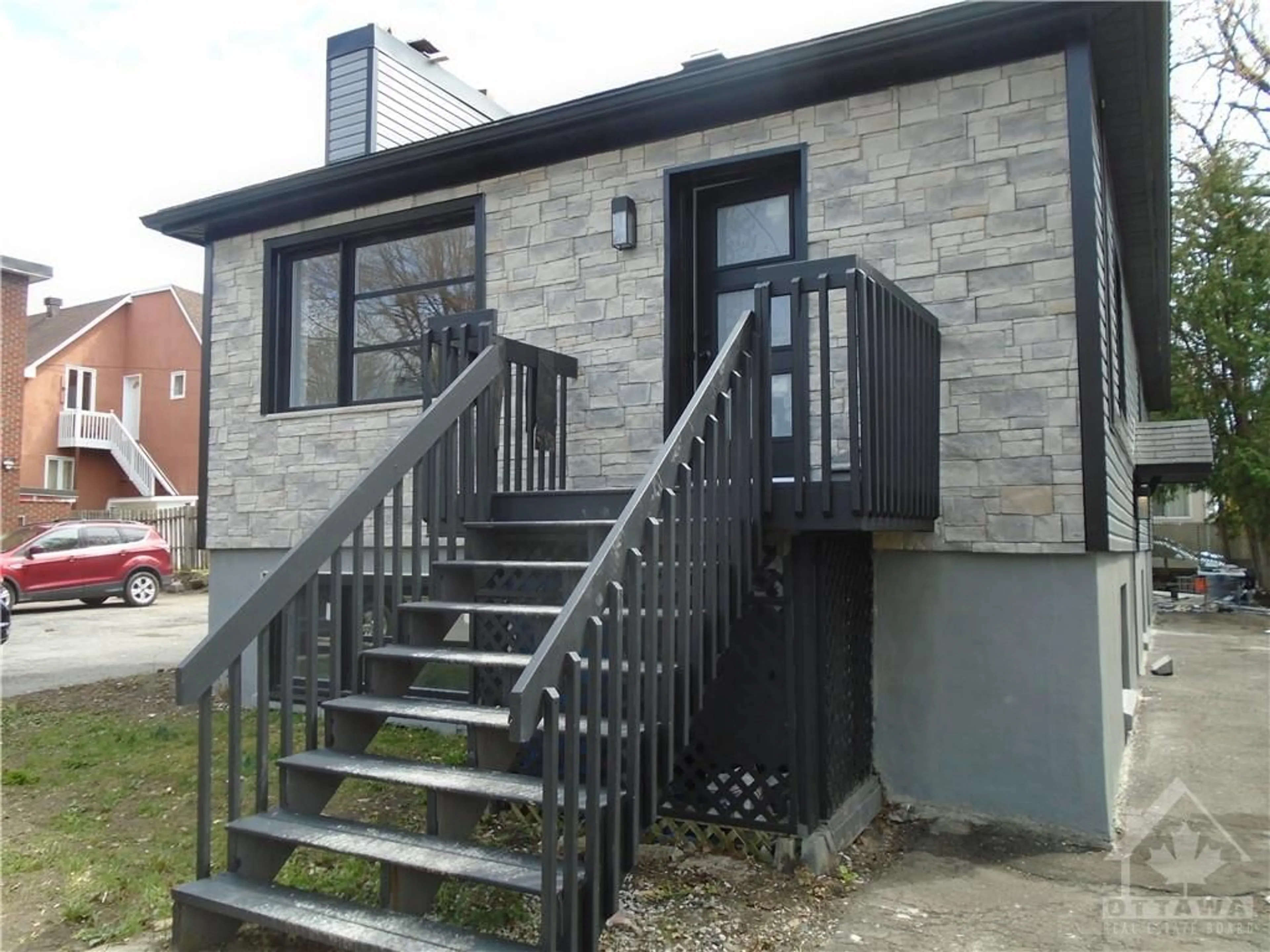 A pic from exterior of the house or condo for 342 JOFFRE BELANGER Way, Ottawa Ontario K1L 5K4
