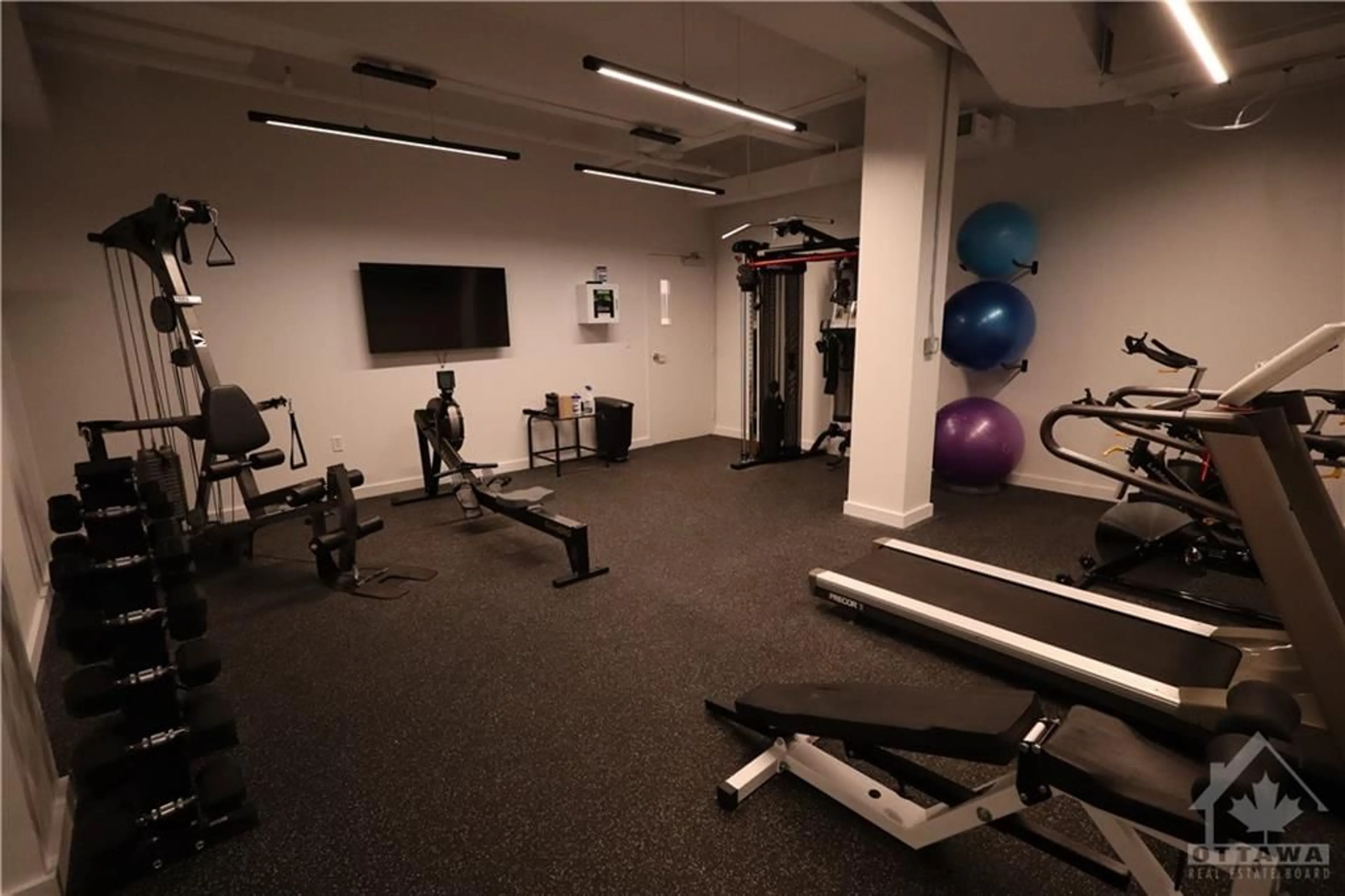 Gym or fitness room for 135 BARRETTE St #607, Ottawa Ontario K1L 7Z9