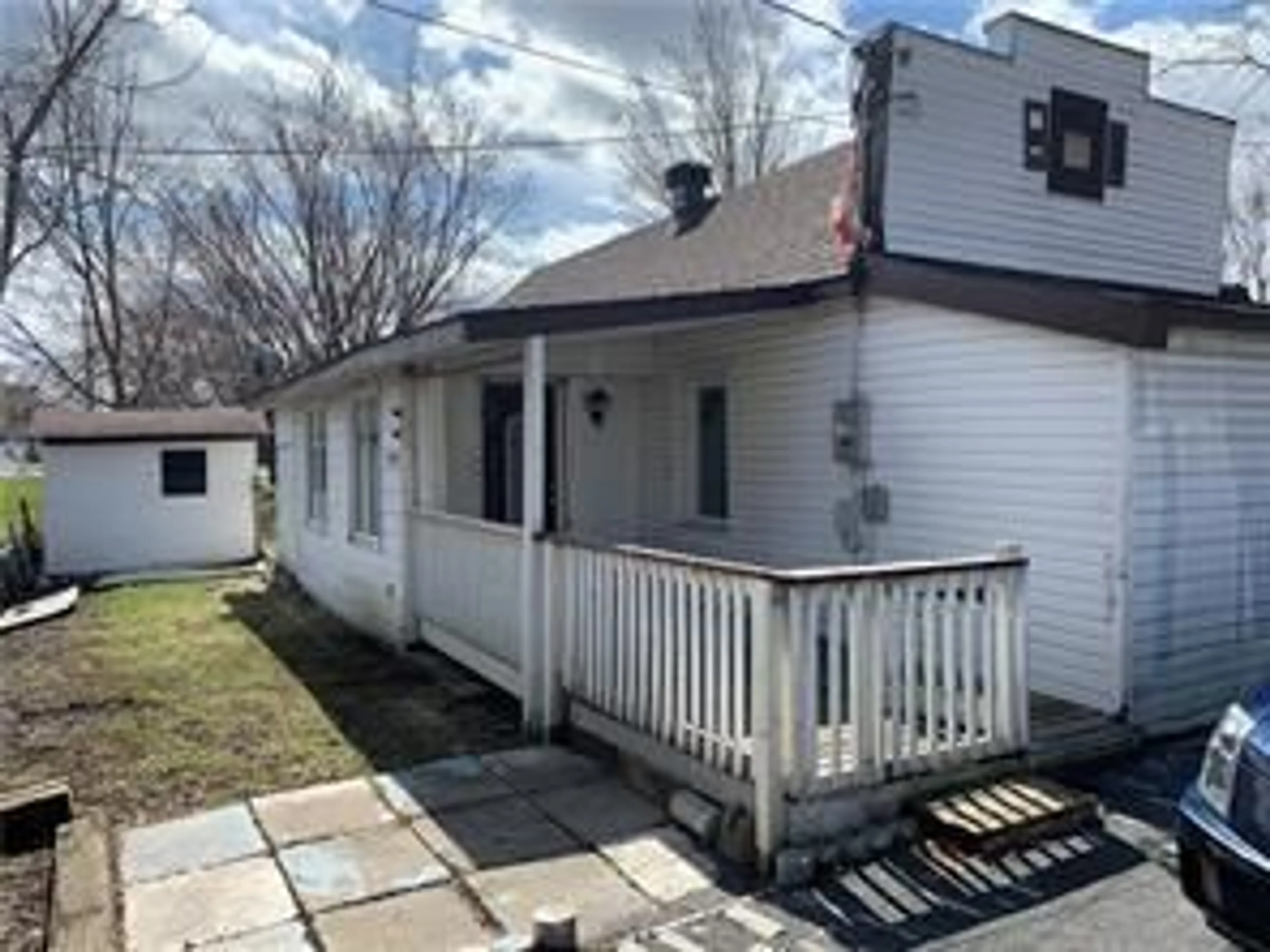 Frontside or backside of a home for 458 THIRD St, Cornwall Ontario K6J 2R2