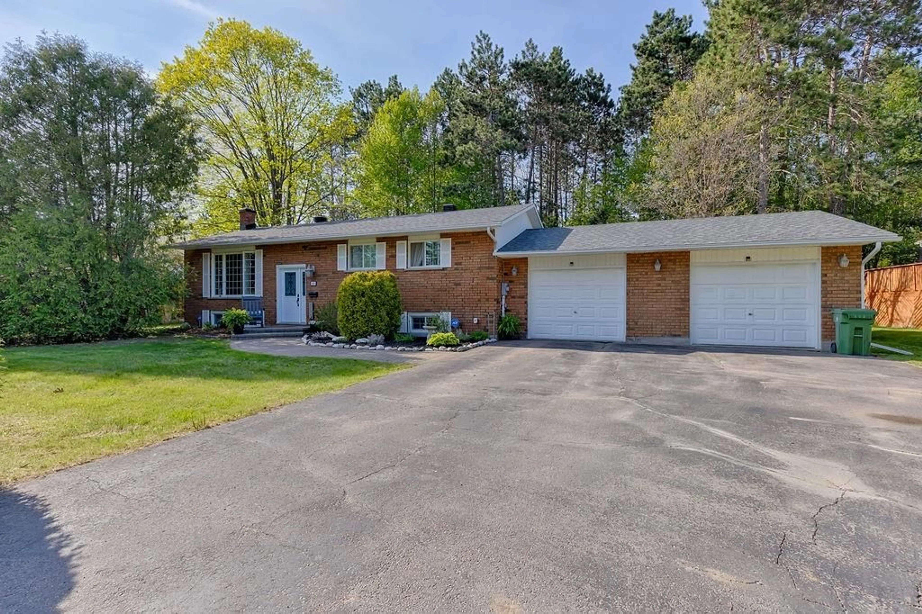 Frontside or backside of a home for 19 GUTZMAN Rd, Petawawa Ontario K8H 3G6