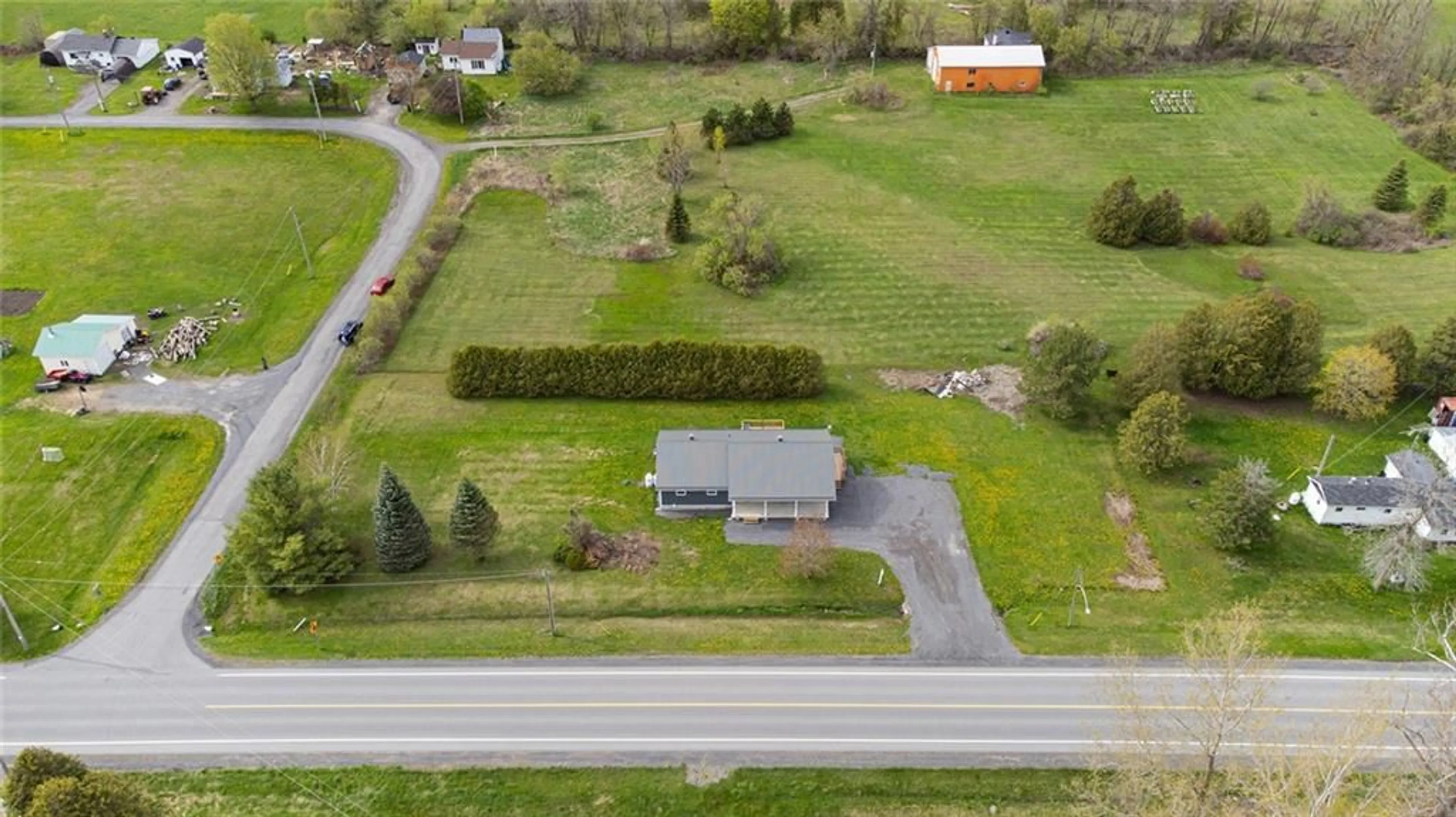 Street view for 19115 COUNTY ROAD 24 Rd, Dunvegan Ontario K0C 1J0