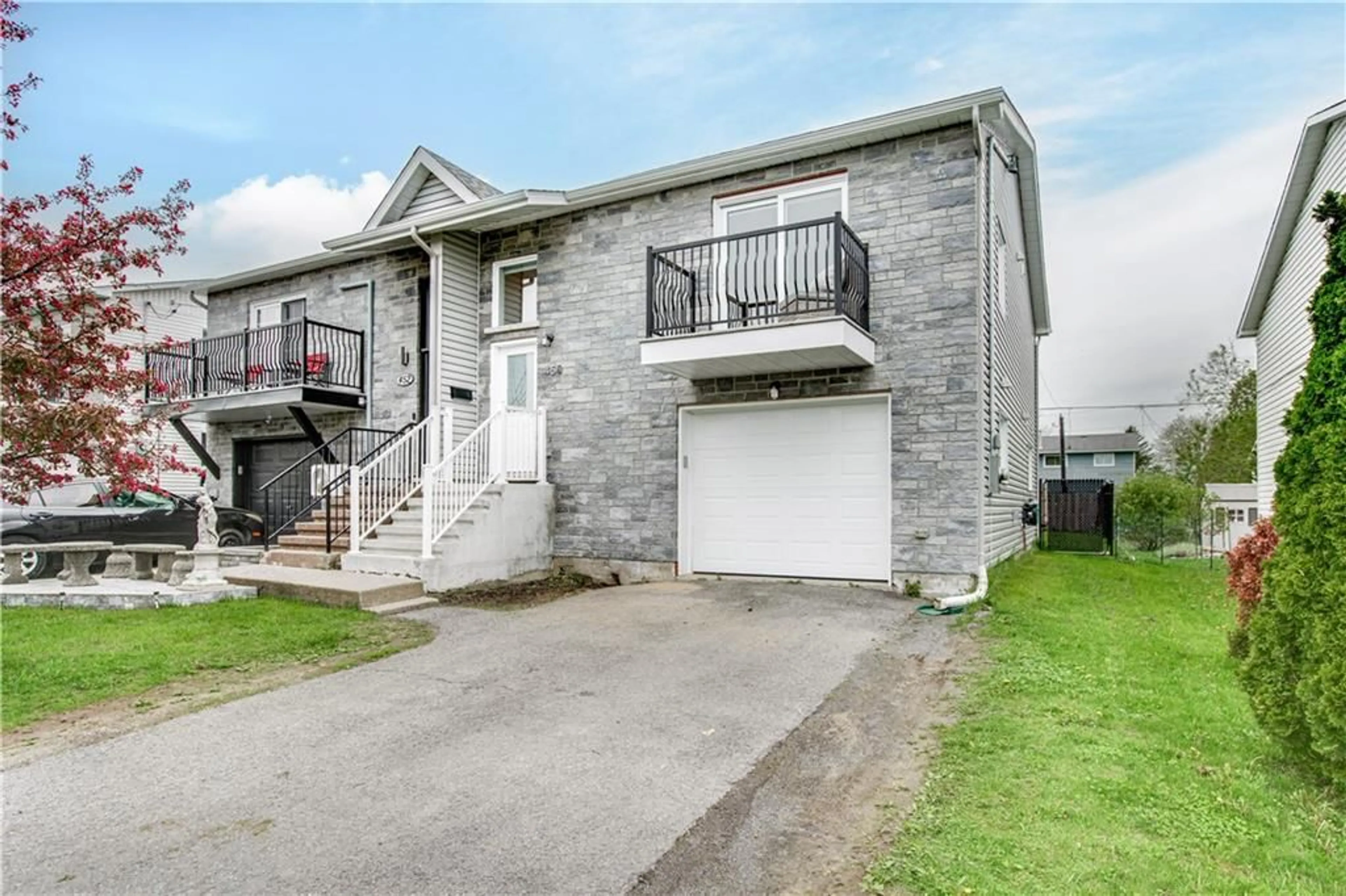 Frontside or backside of a home for 450 TUPPER St, Hawkesbury Ontario K6A 3M5