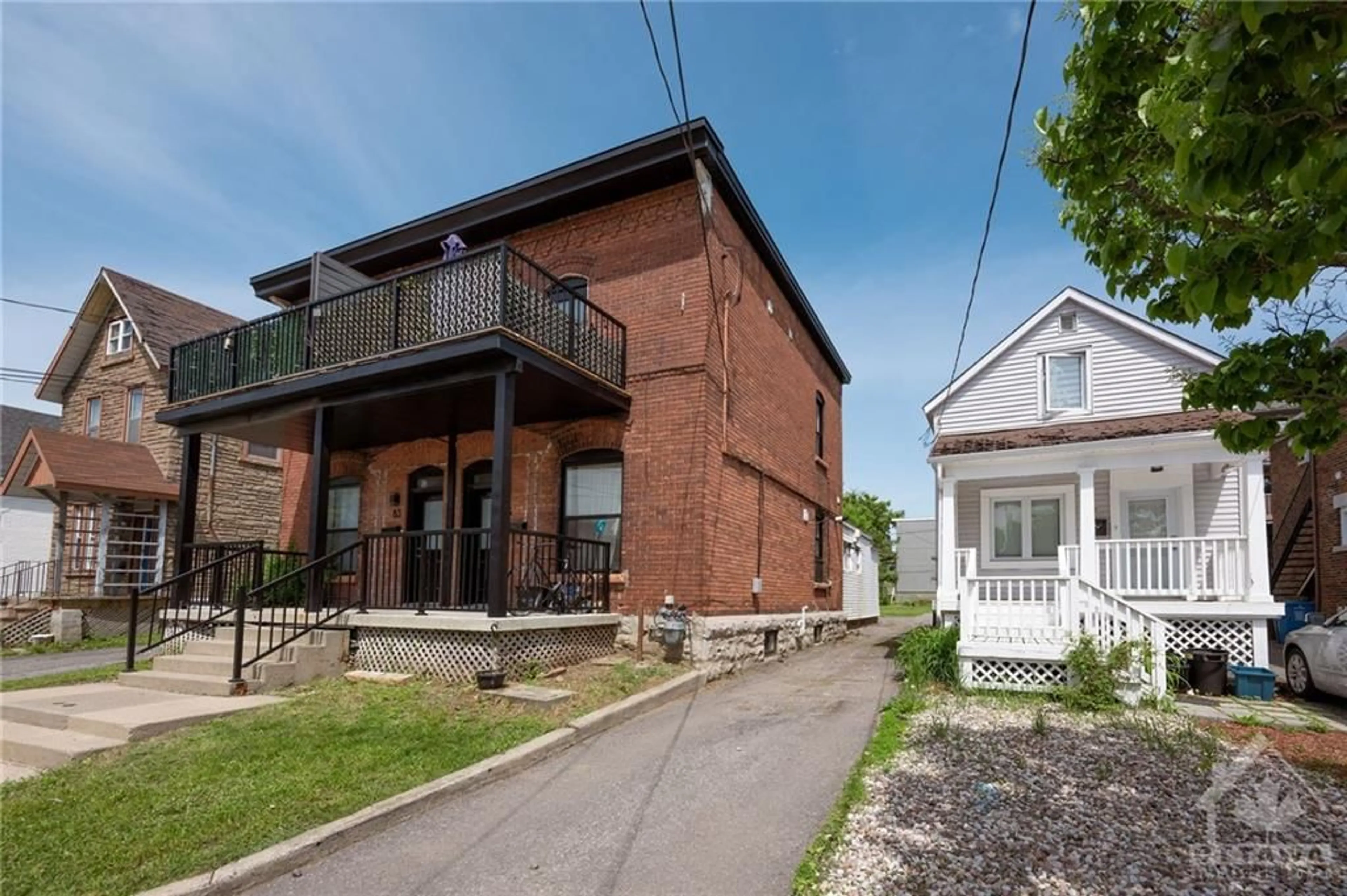 Frontside or backside of a home for 83-85 LEBRETON St, Ottawa Ontario K1R 7H3