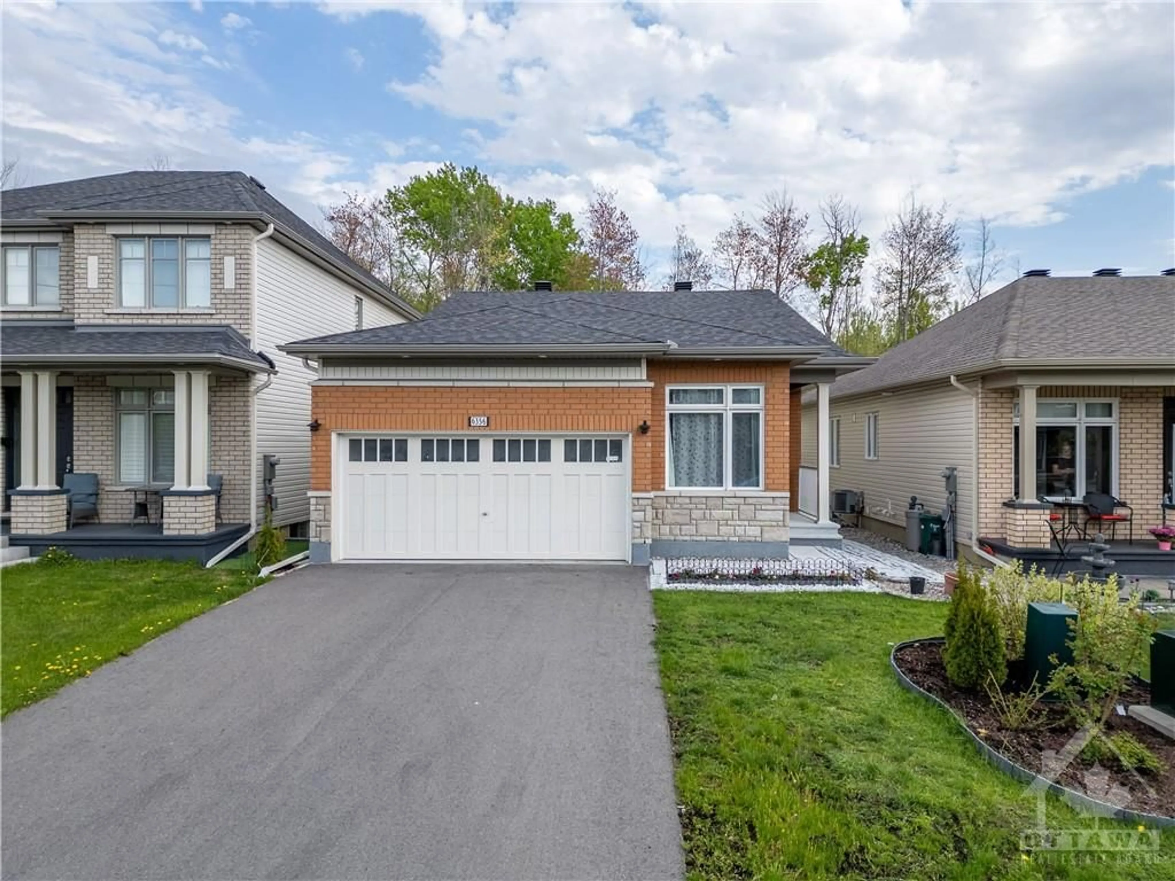 Frontside or backside of a home for 6356 RENAUD Rd, Ottawa Ontario K1W 0R9