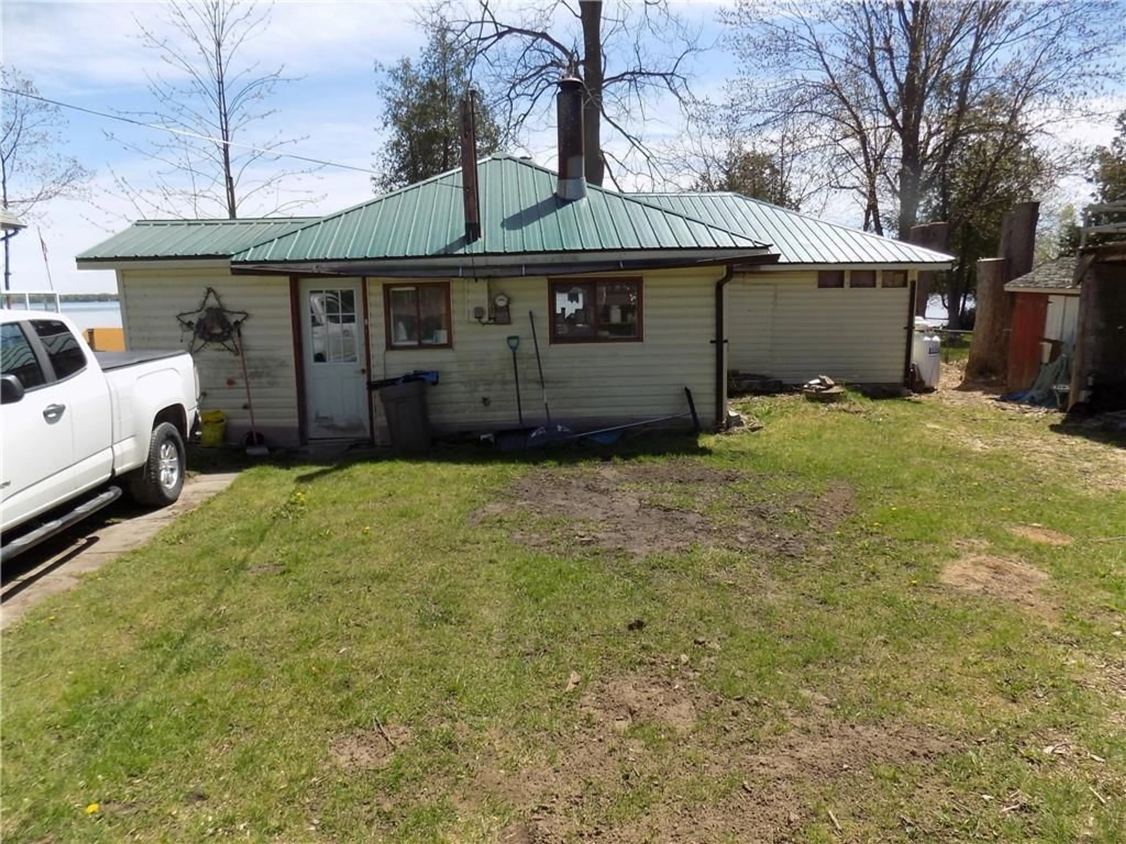 Frontside or backside of a home, cottage for 177 RIDEAU St, Perth Ontario K7H 3C7