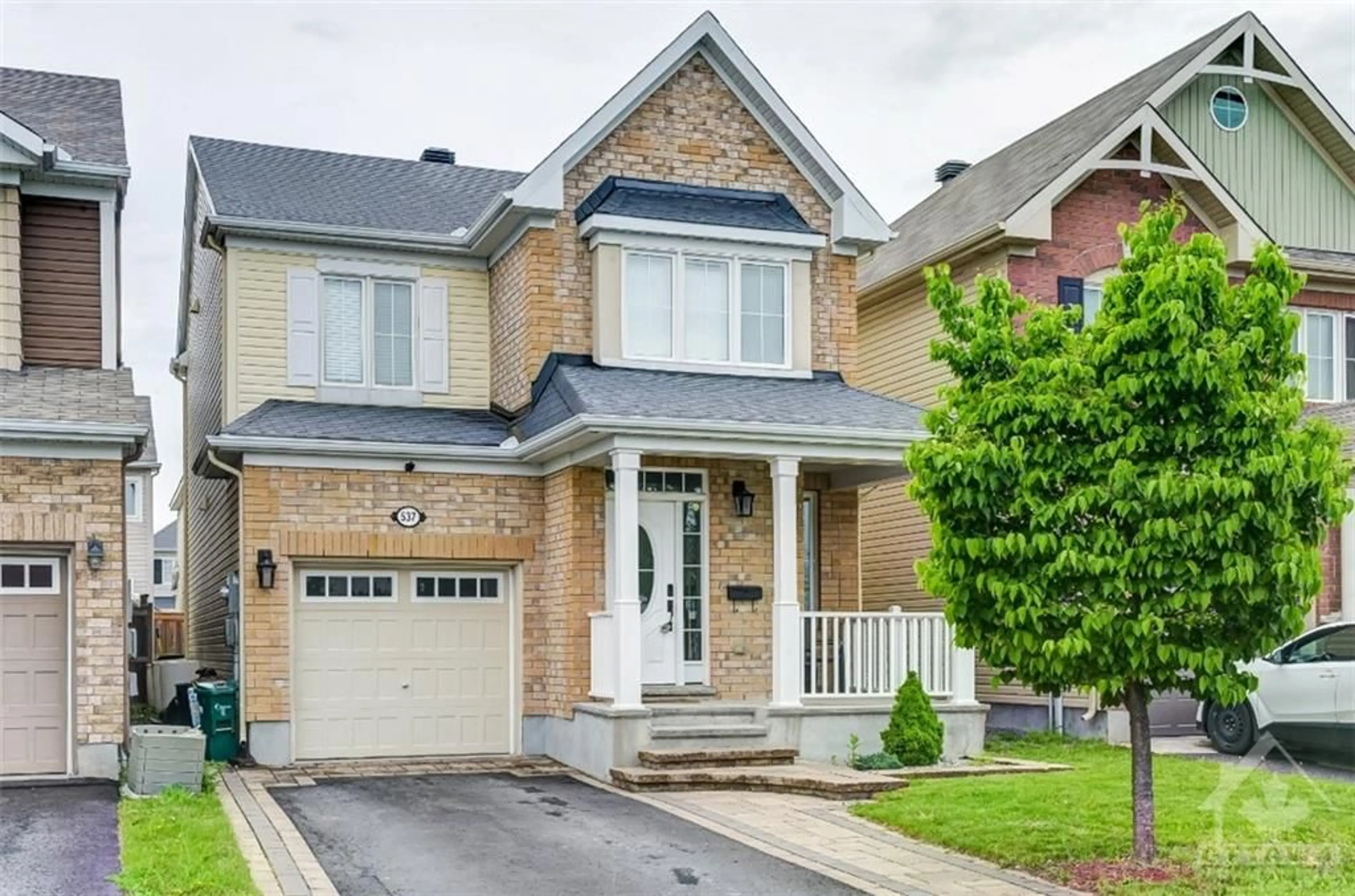 Home with brick exterior material for 537 SUNLIT Cir, Ottawa Ontario K4A 0V4