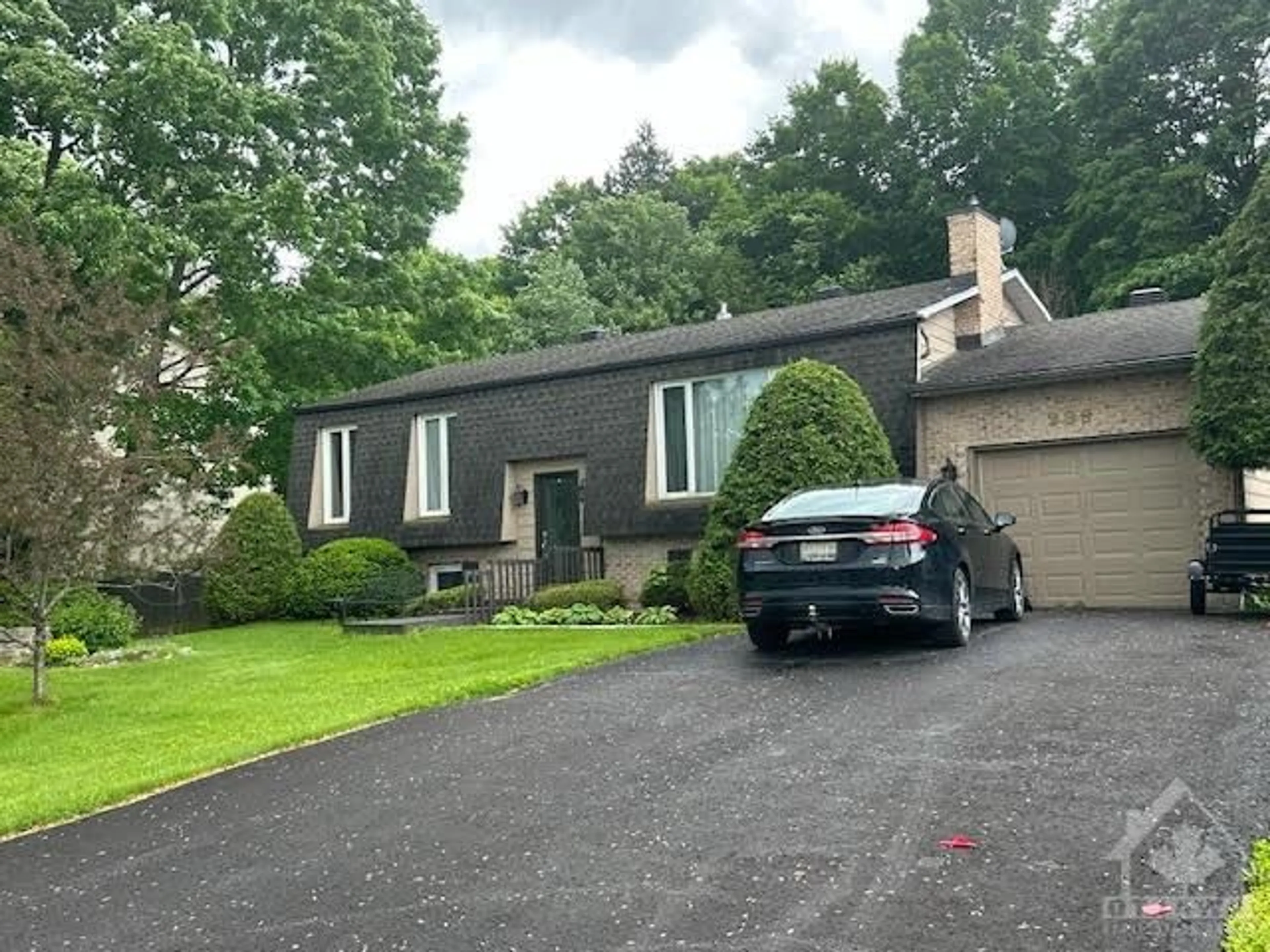 Frontside or backside of a home for 289 RIVERWOOD Dr, Ottawa Ontario K0A 3M0