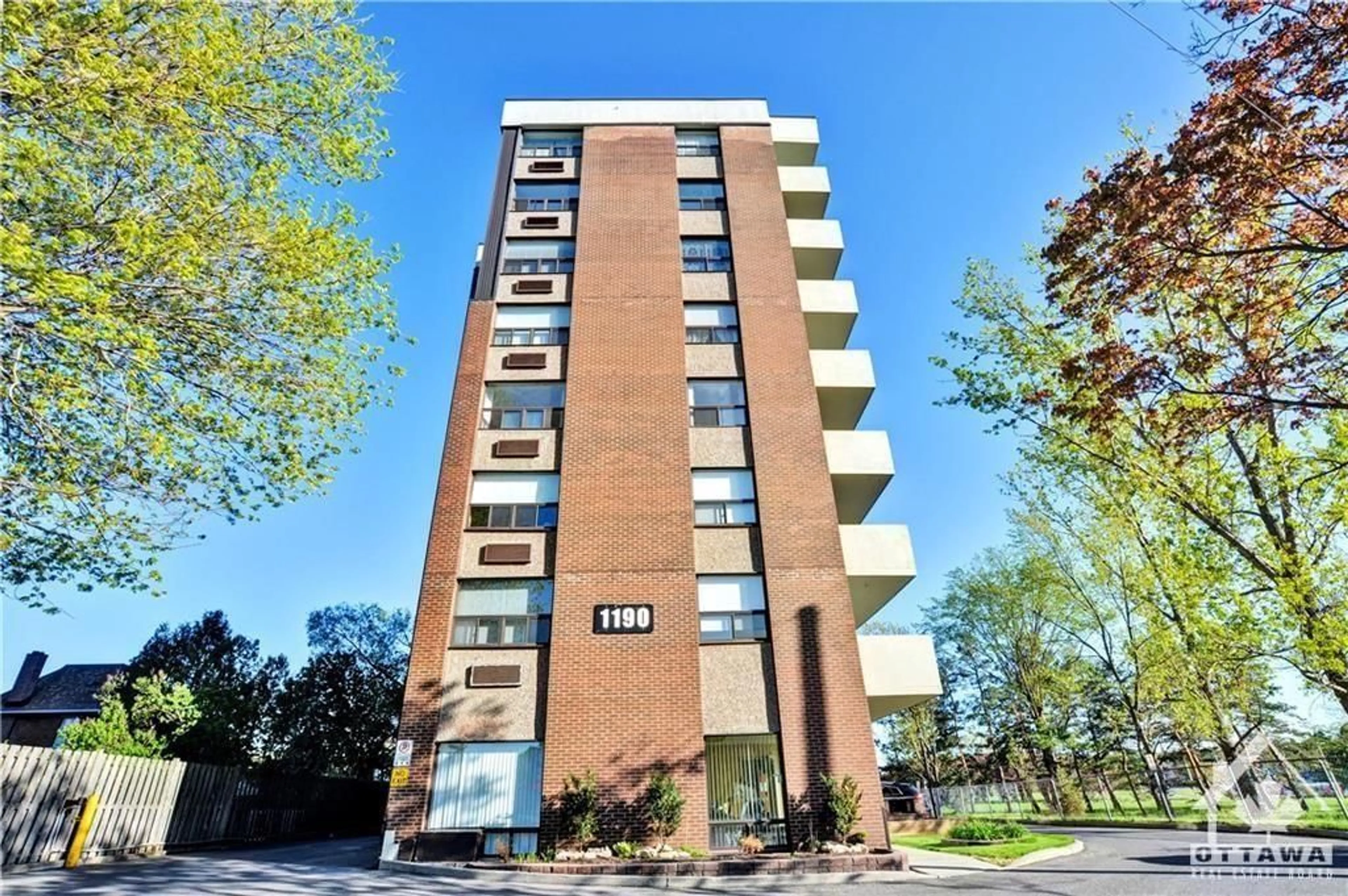 A pic from exterior of the house or condo for 1190 RICHMOND Rd #703, Ottawa Ontario K2B 8J3