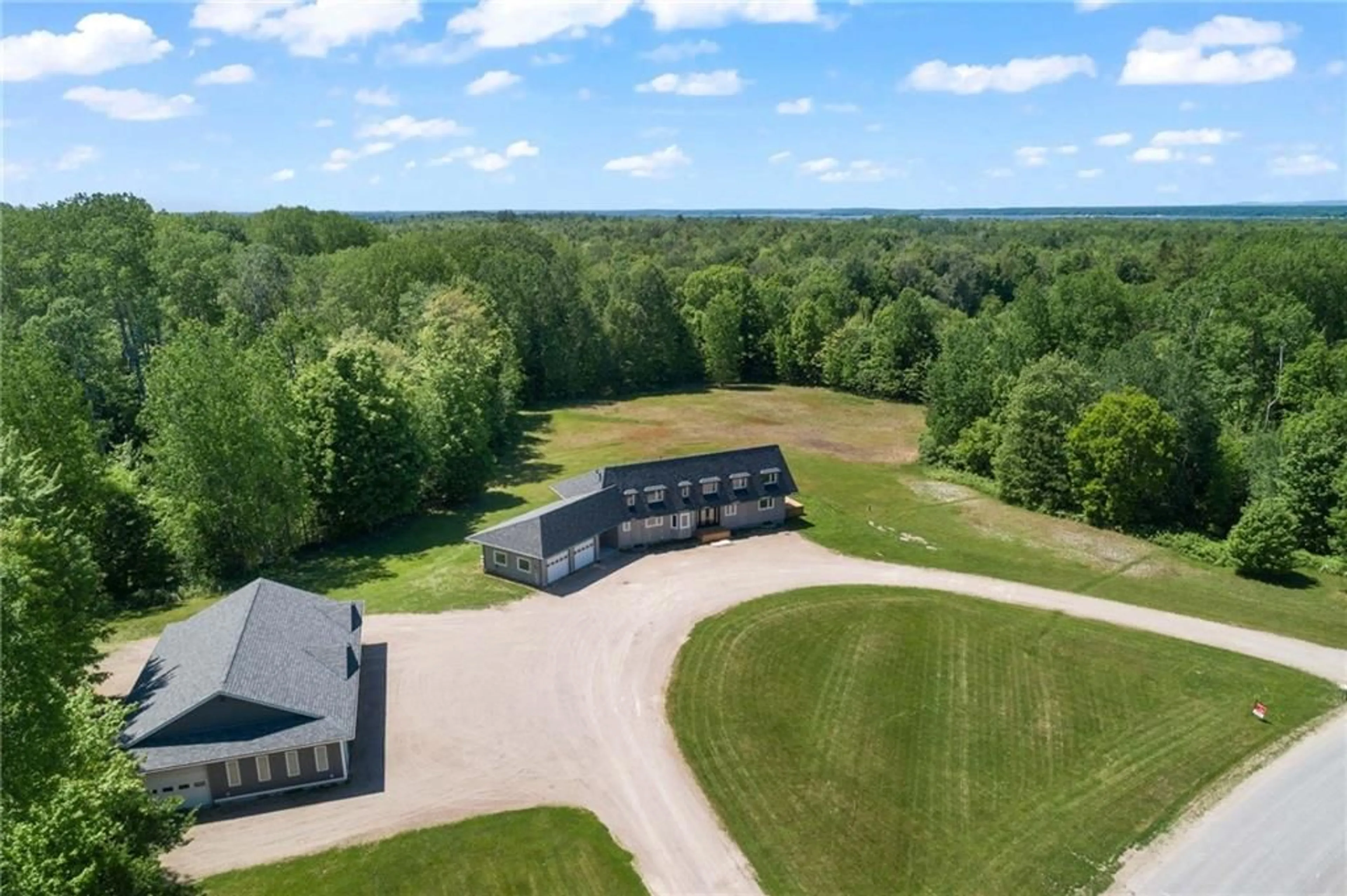 Frontside or backside of a home, the front or back of building for 40 OLD MILL BRIDGE Rd, Westmeath Ontario K0J 2L0