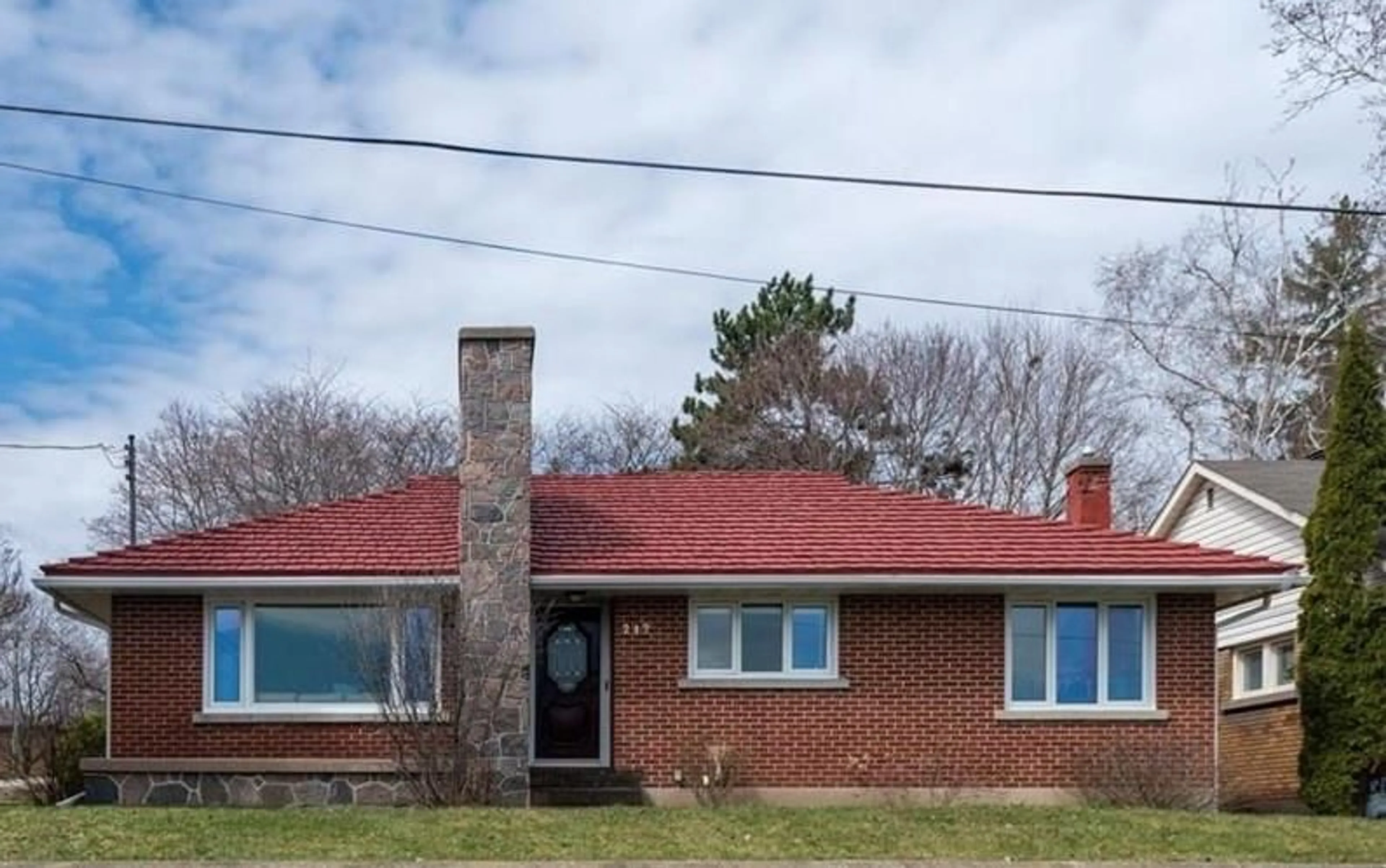 Home with brick exterior material for 242 BELMONT Ave, Pembroke Ontario K8A 2C5