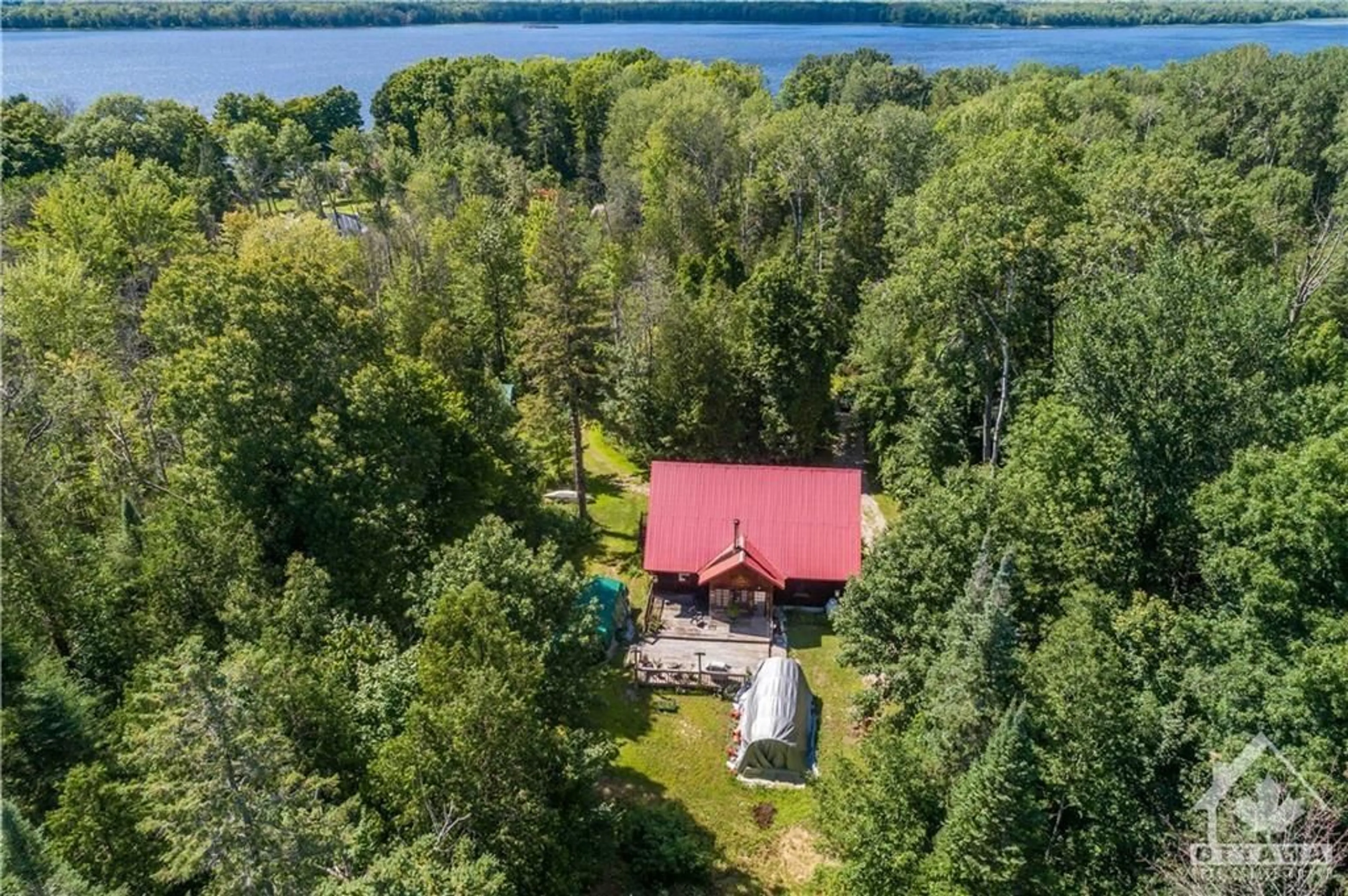 Cottage for 171 MOORHEAD Dr, Fitzroy Harbour Ontario K0A 1X0