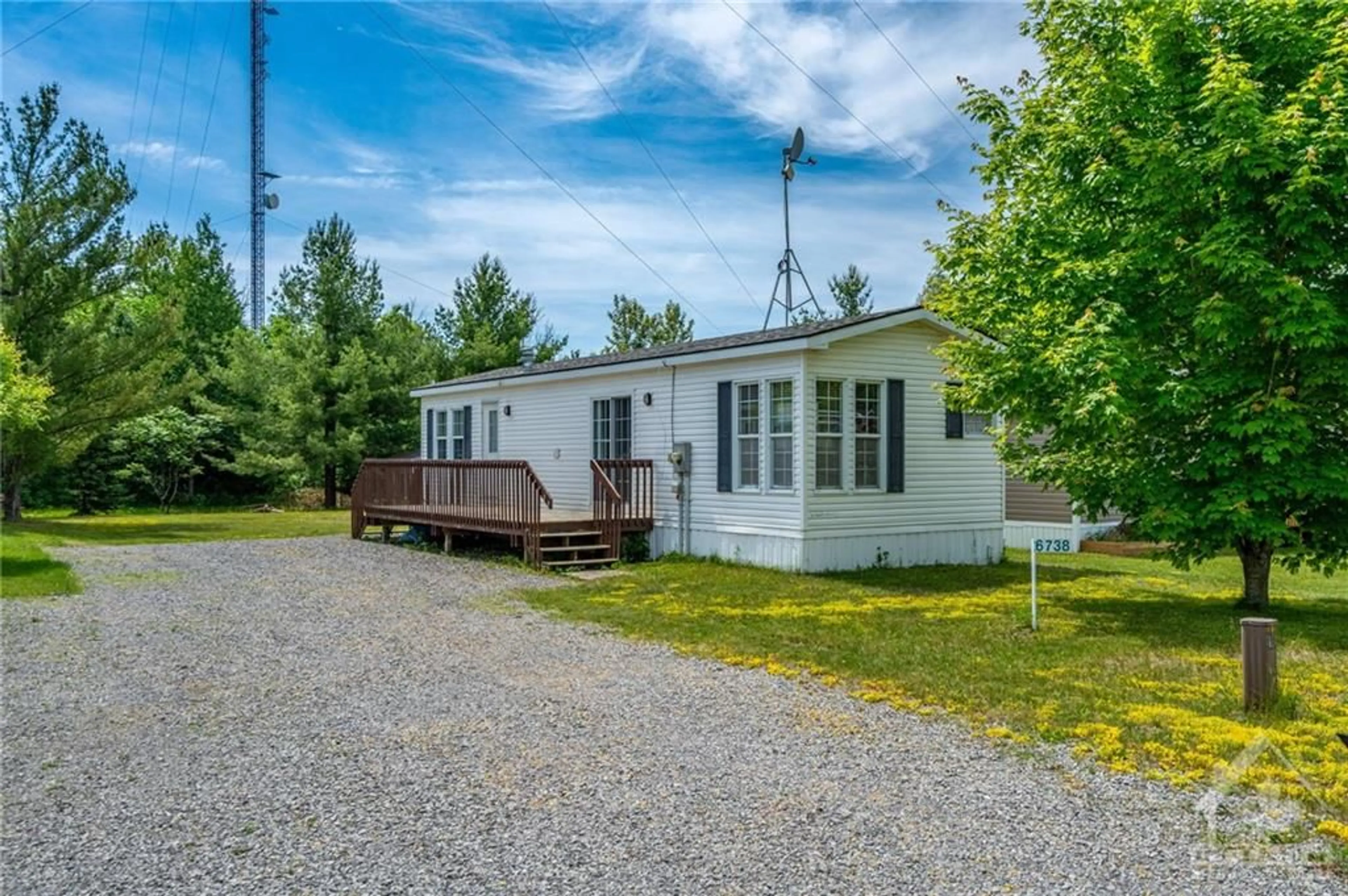 Cottage for 6738 CHRIS TIERNEY Pvt, Ottawa Ontario K4P 1H4