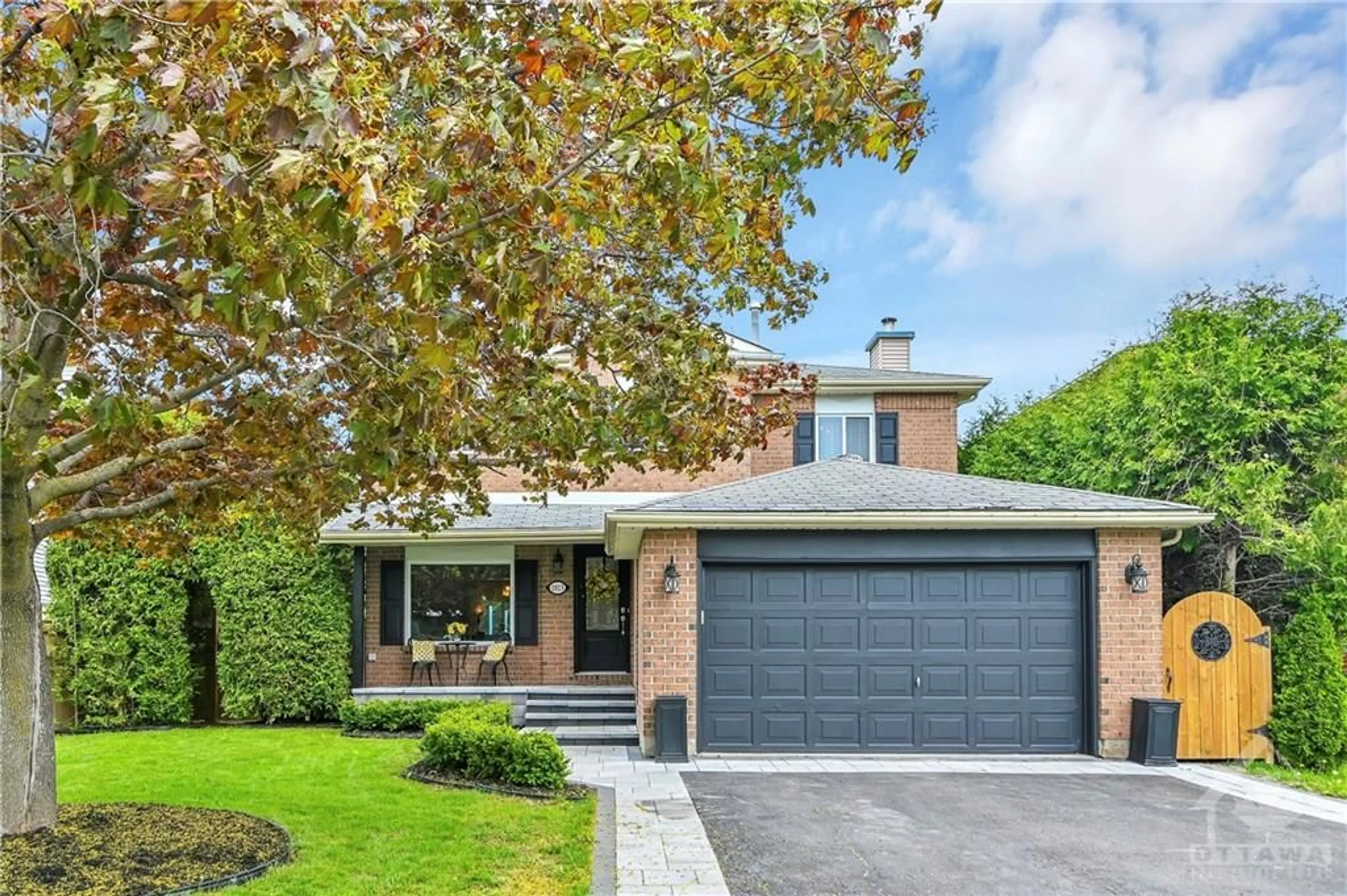 Home with brick exterior material for 1813 BOTTRIELL Way, Ottawa Ontario K4A 1N8