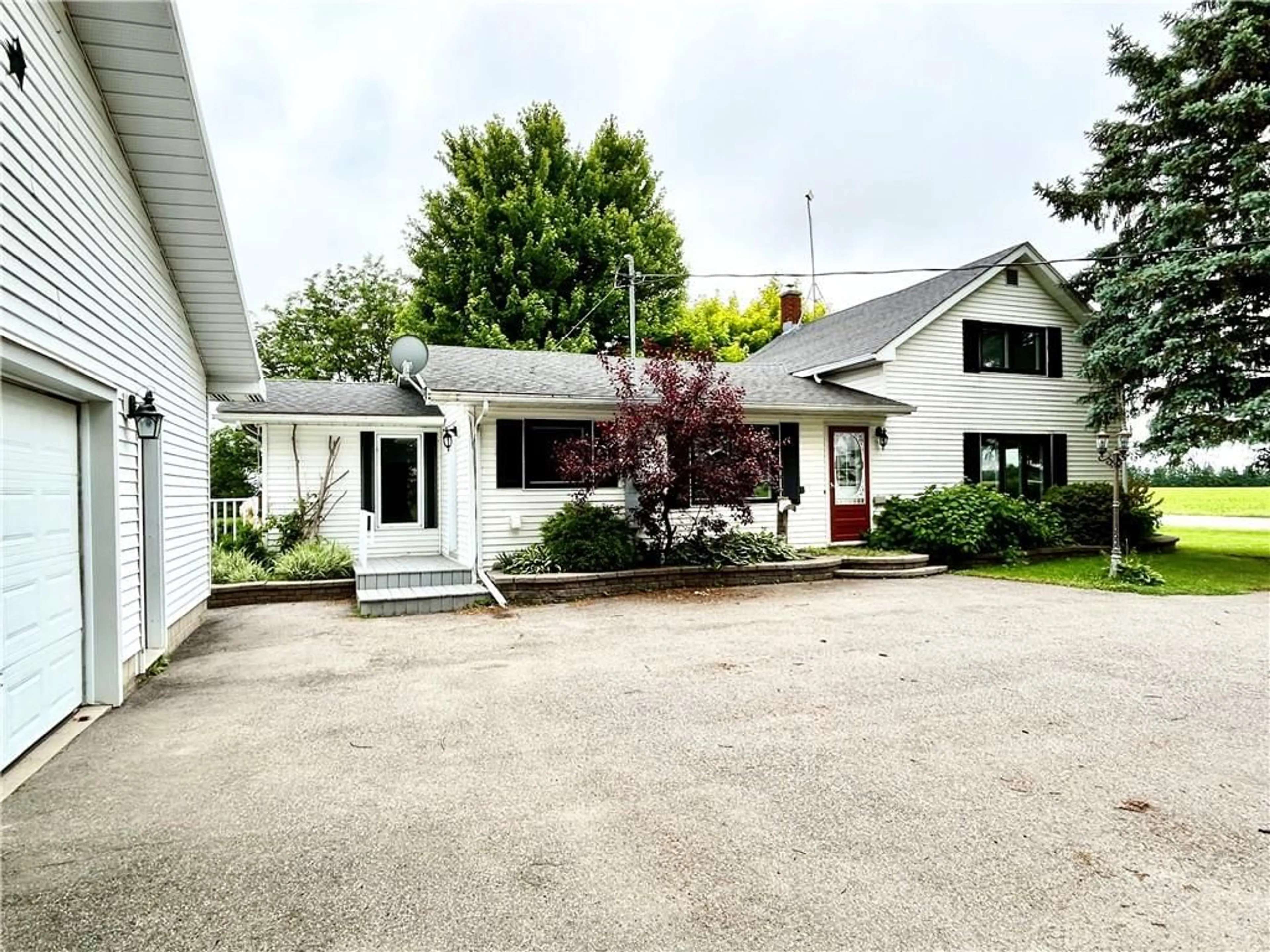 Outside view for 11908 TOYEHILL Rd, Winchester Ontario K0C 2K0